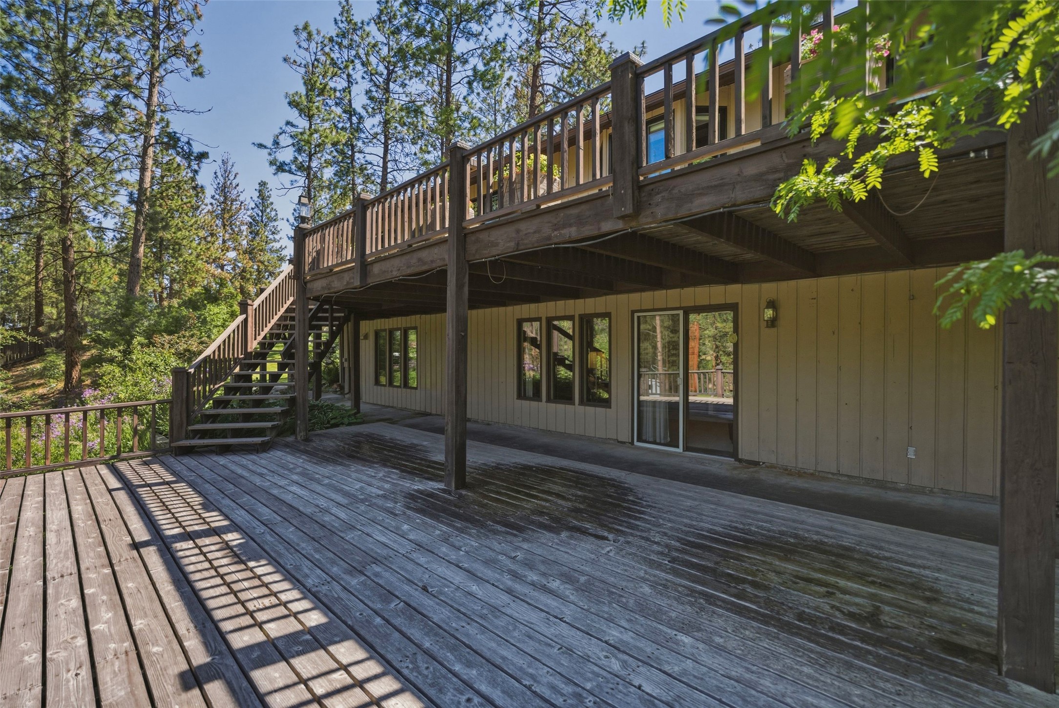 5545 Skyway Drive Property Photo 90