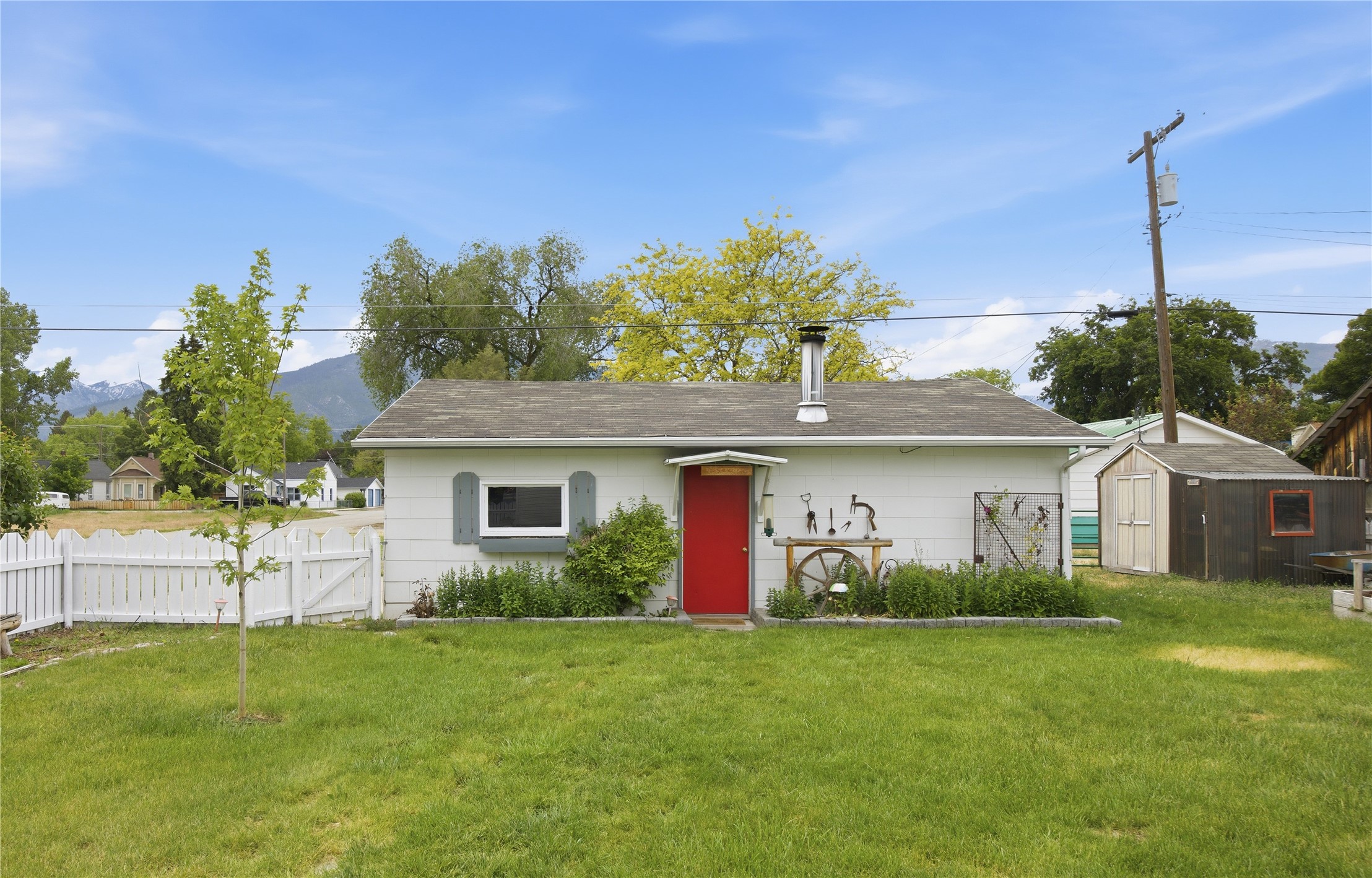 223 S 6th Street Property Photo 7