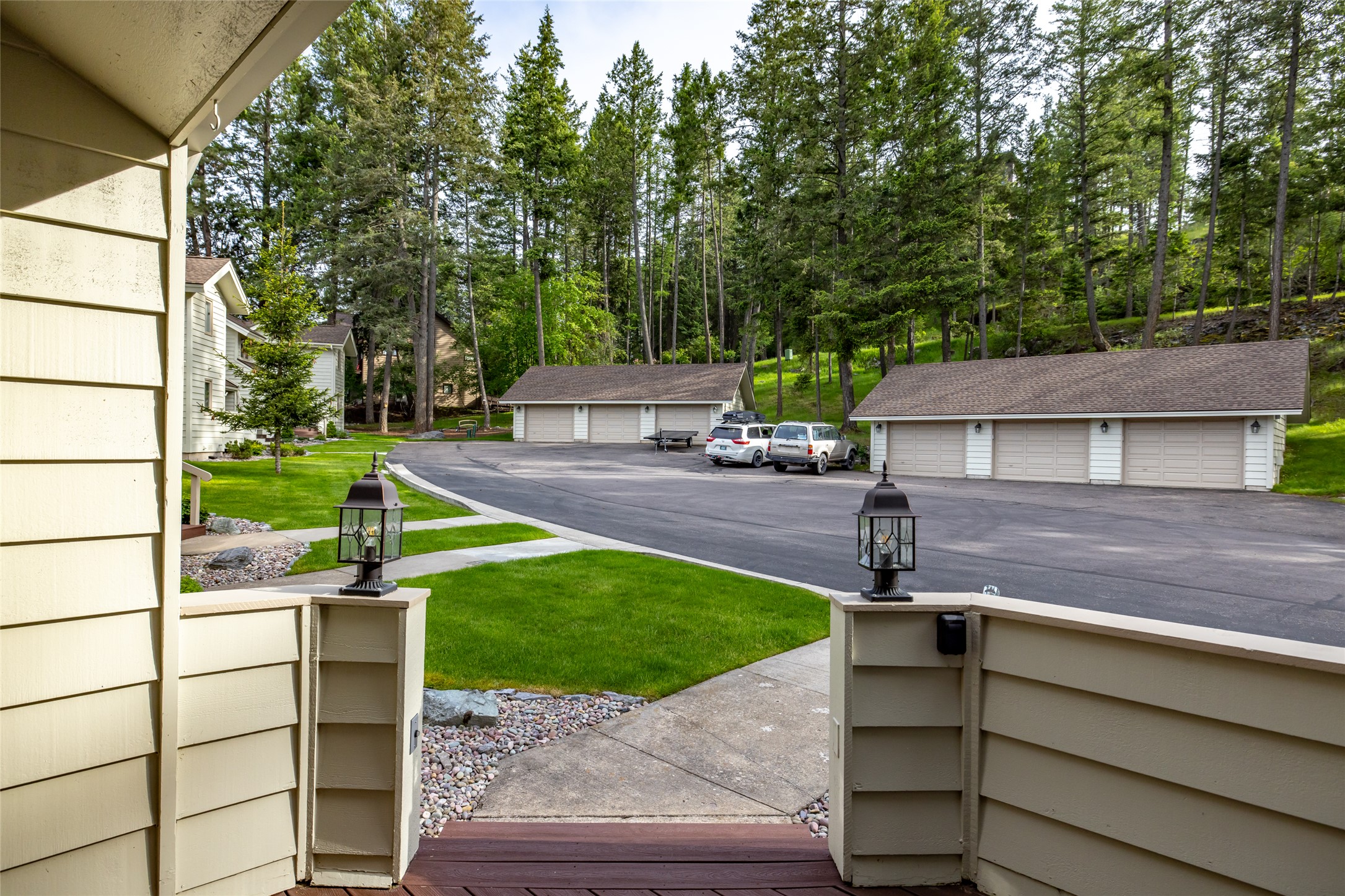 183 Golf Terrace A Property Photo 4