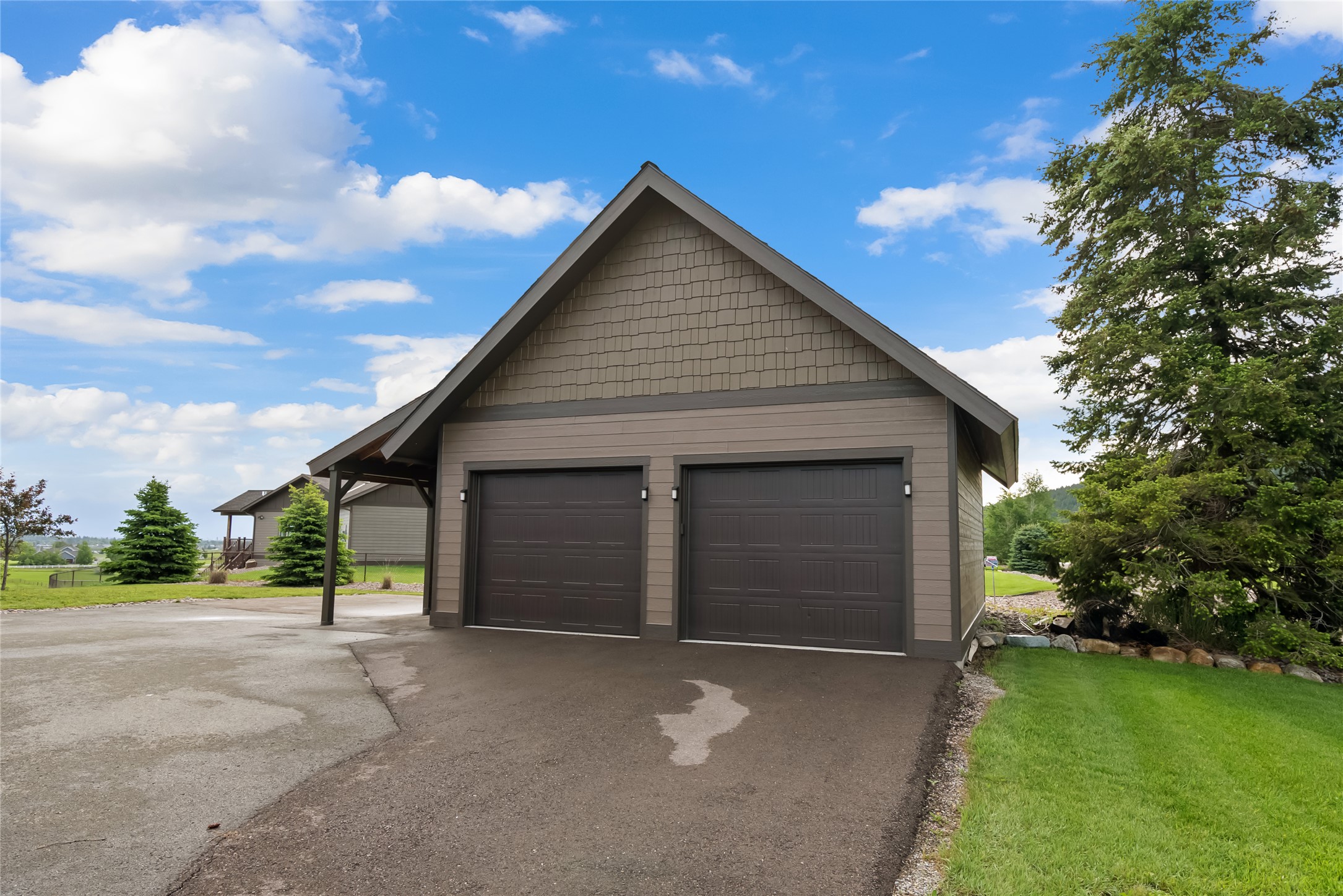 67 Double Eagle Court Property Photo 5
