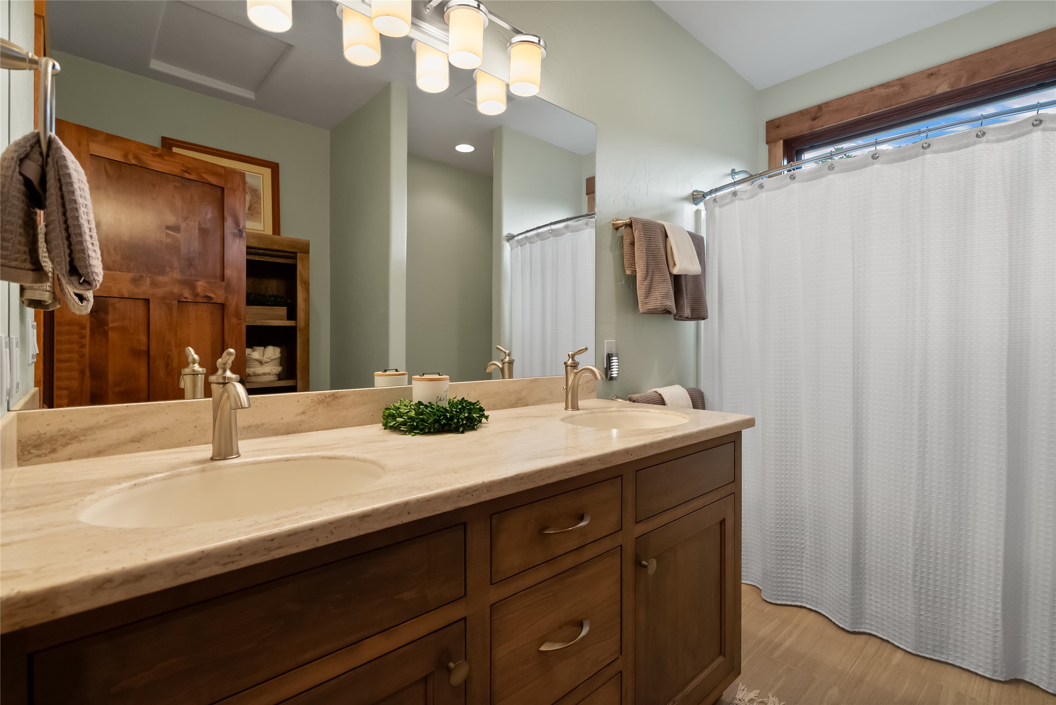 67 Double Eagle Court Property Photo 32