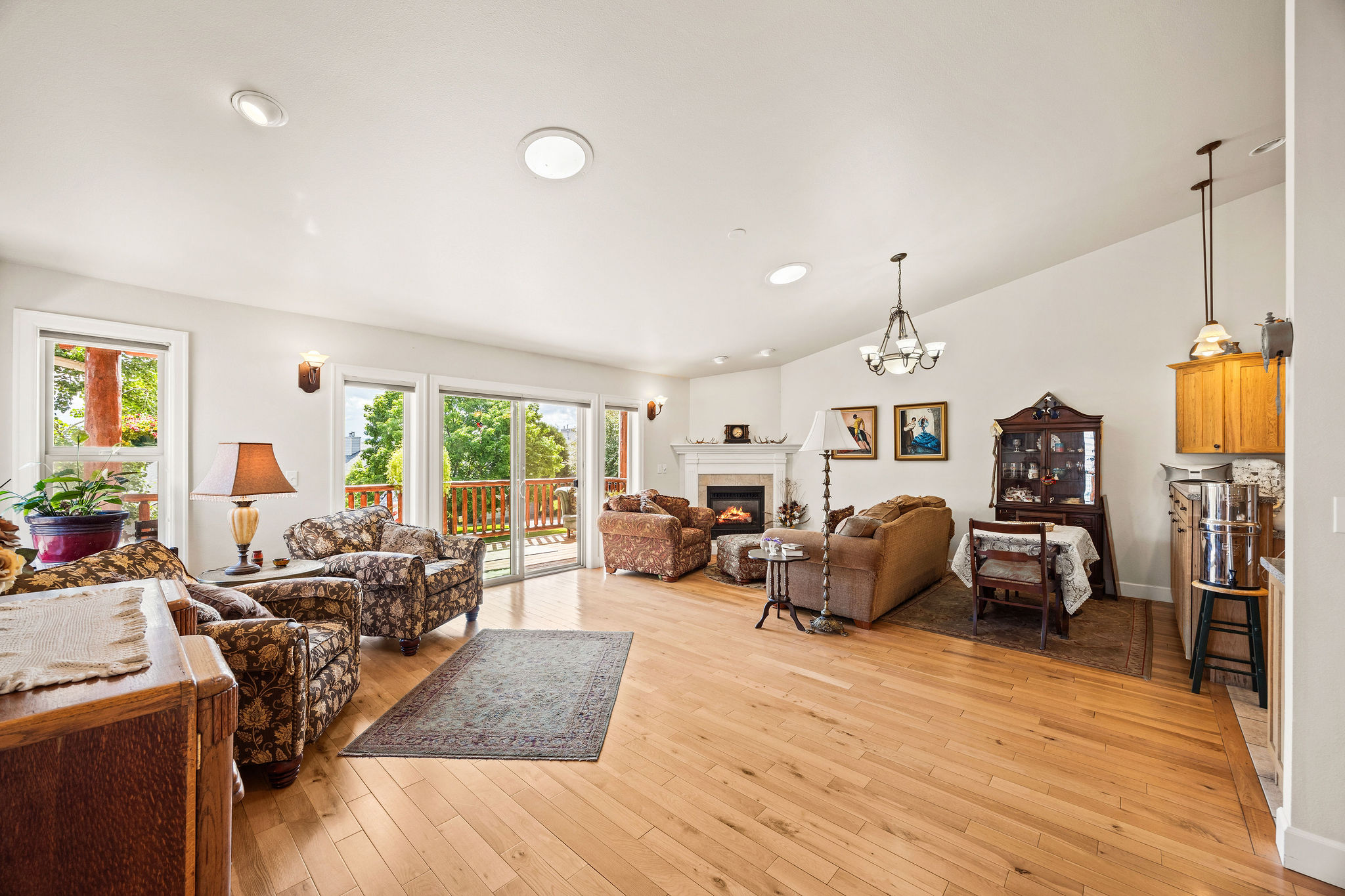 156 Juniper Bend Drive Property Photo 4
