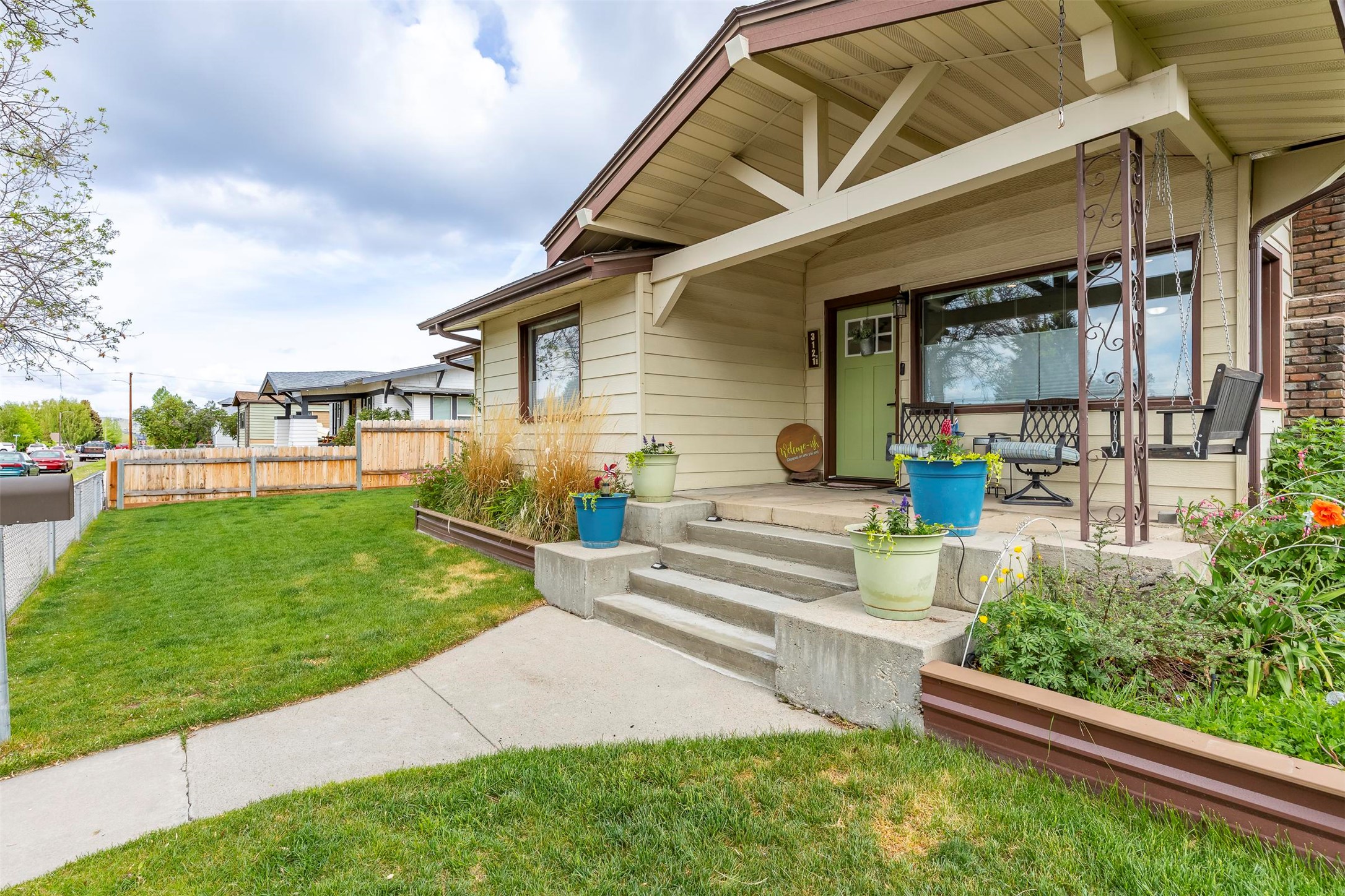 3121 State Street Property Photo 4