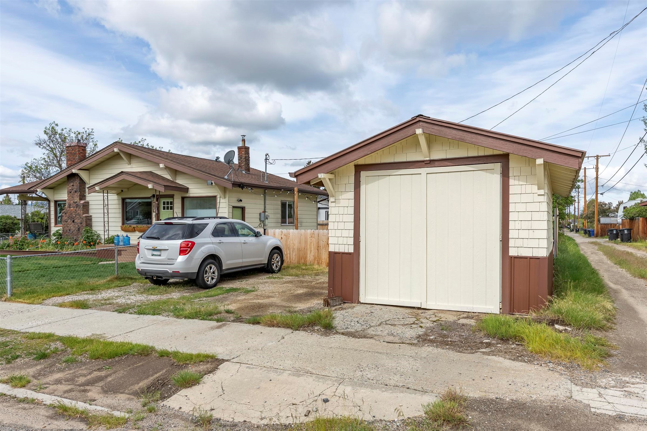 3121 State Street Property Photo 12