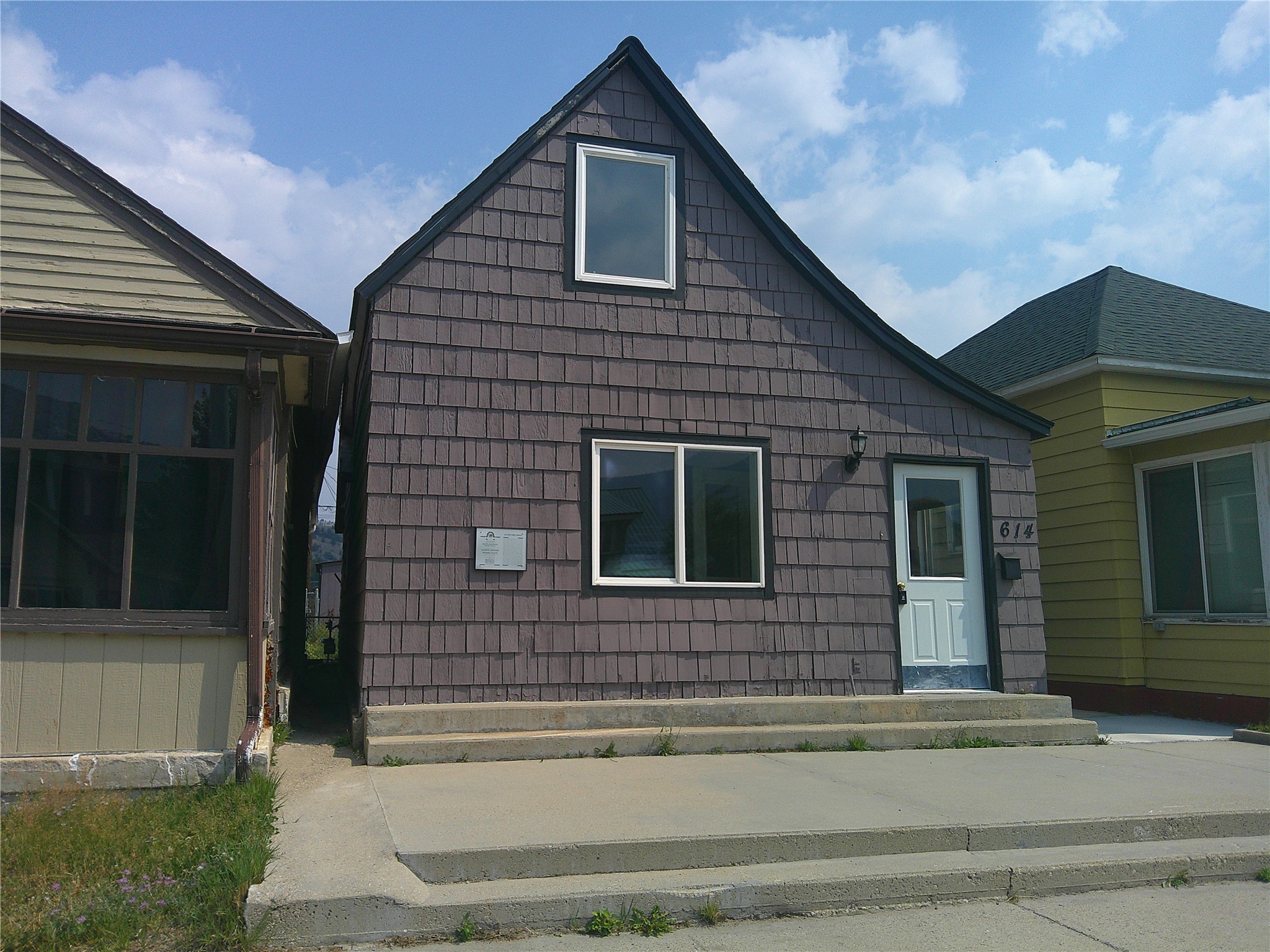 614 W Park Avenue Property Photo 1