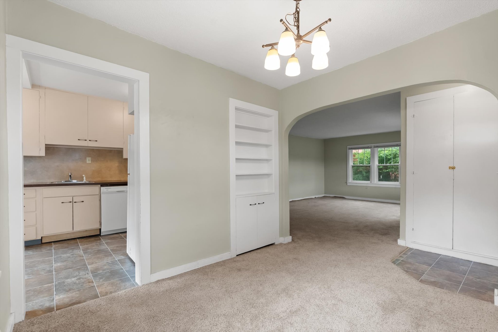 141 Hastings Avenue Property Photo 17