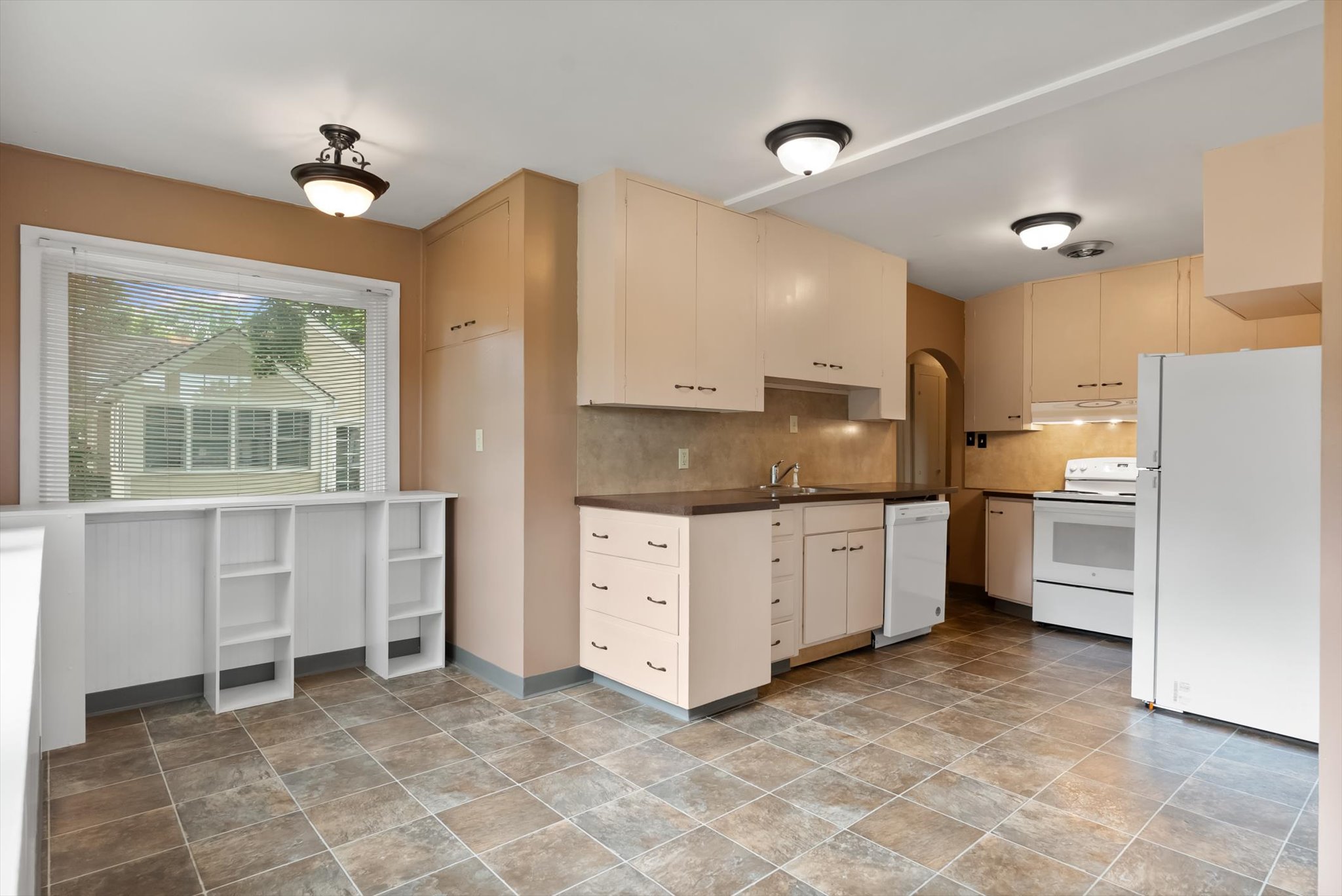 141 Hastings Avenue Property Photo 19