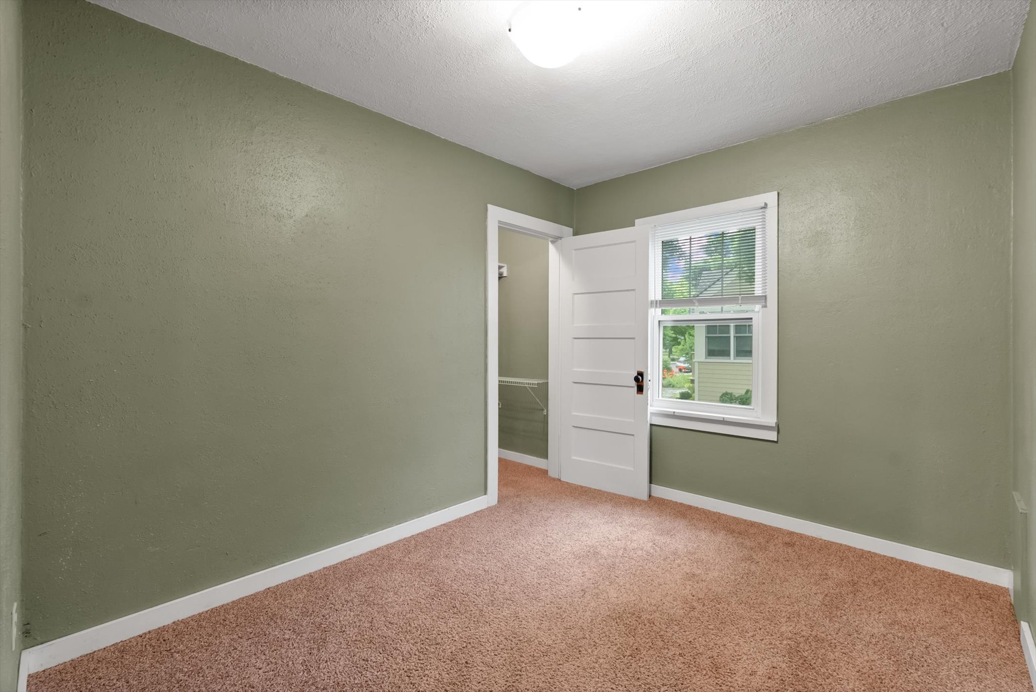 141 Hastings Avenue Property Photo 23
