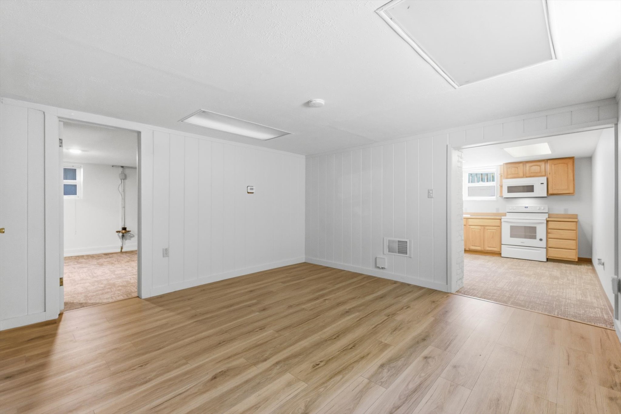 141 Hastings Avenue Property Photo 37