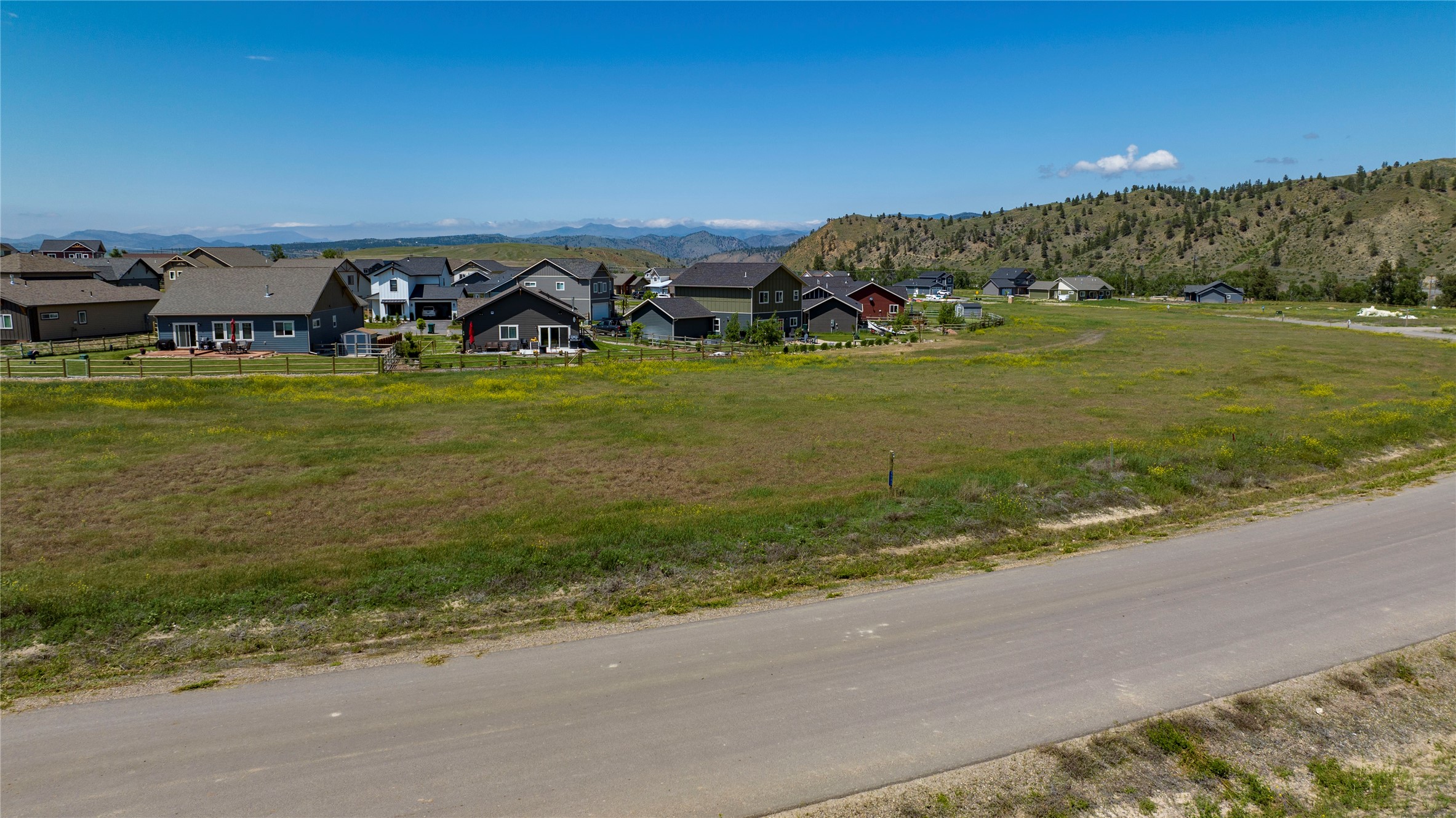 5503 Fireweed Loop Property Photo 5