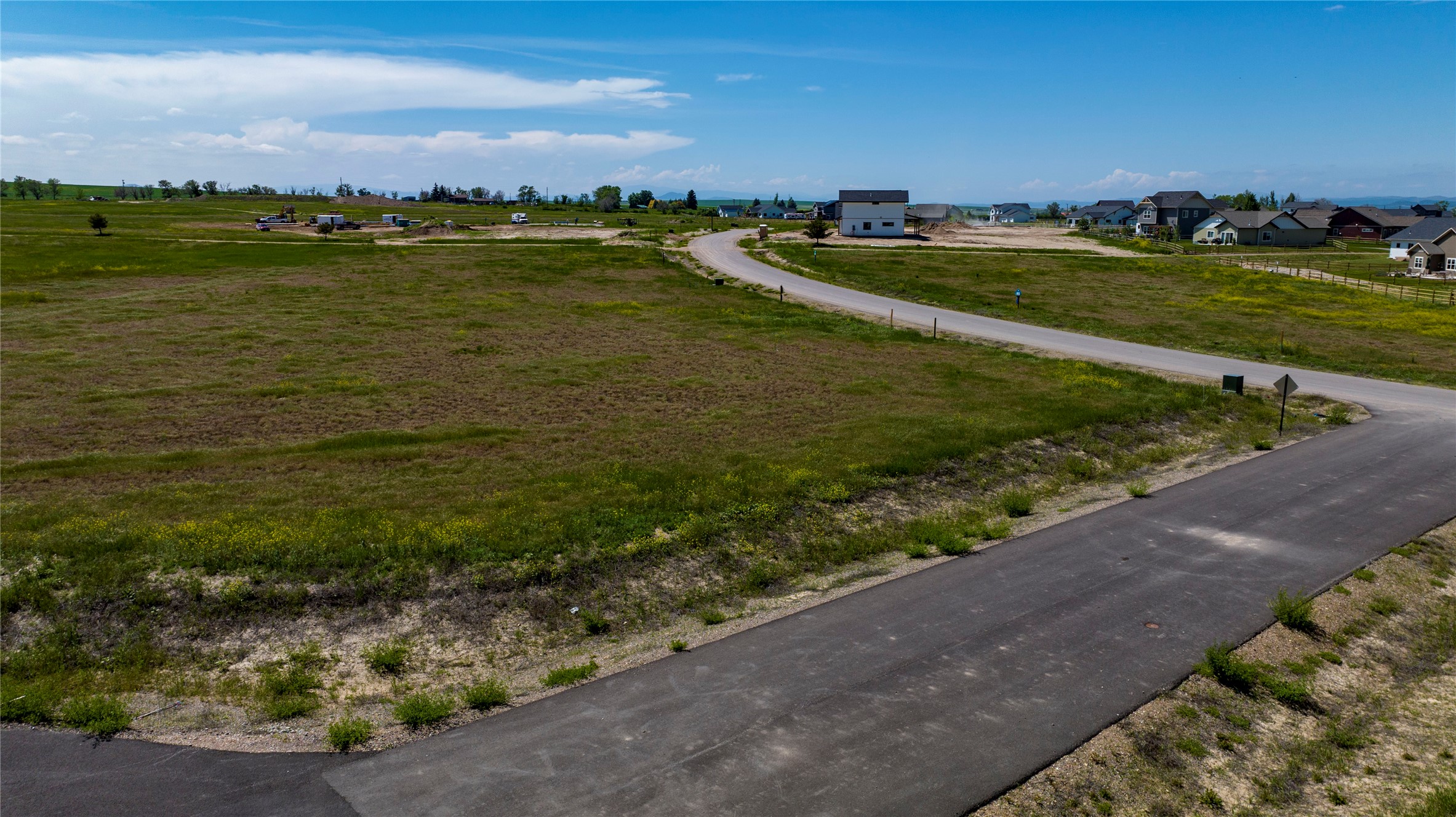 3750 Wolfwillow Court Property Photo 4