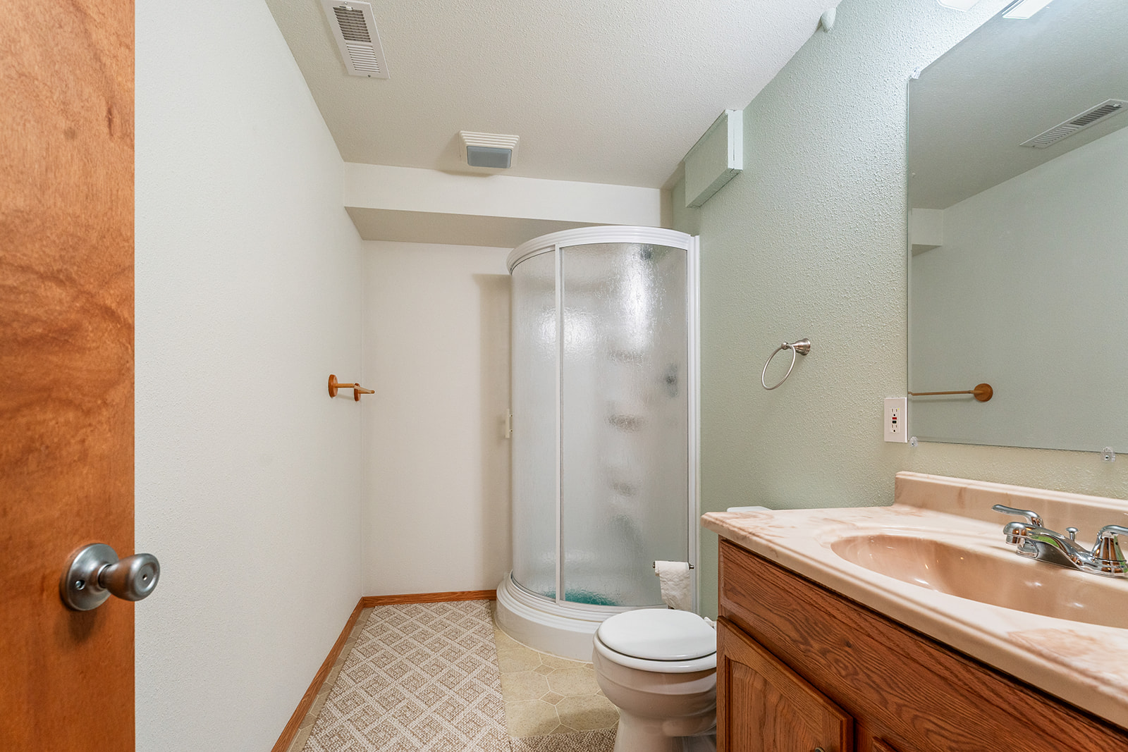 16 Windy Meadow Drive Property Photo 20