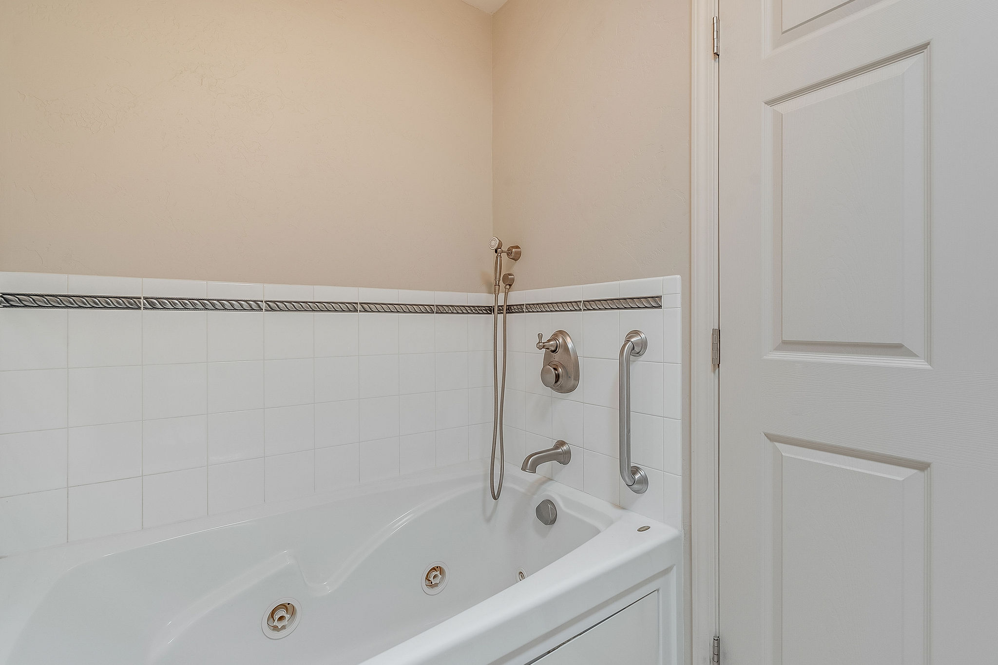 208 E Nicklaus Avenue Property Photo 21