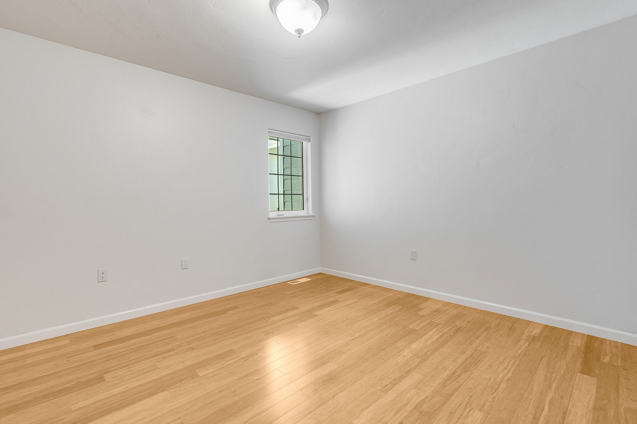 208 E Nicklaus Avenue Property Photo 23