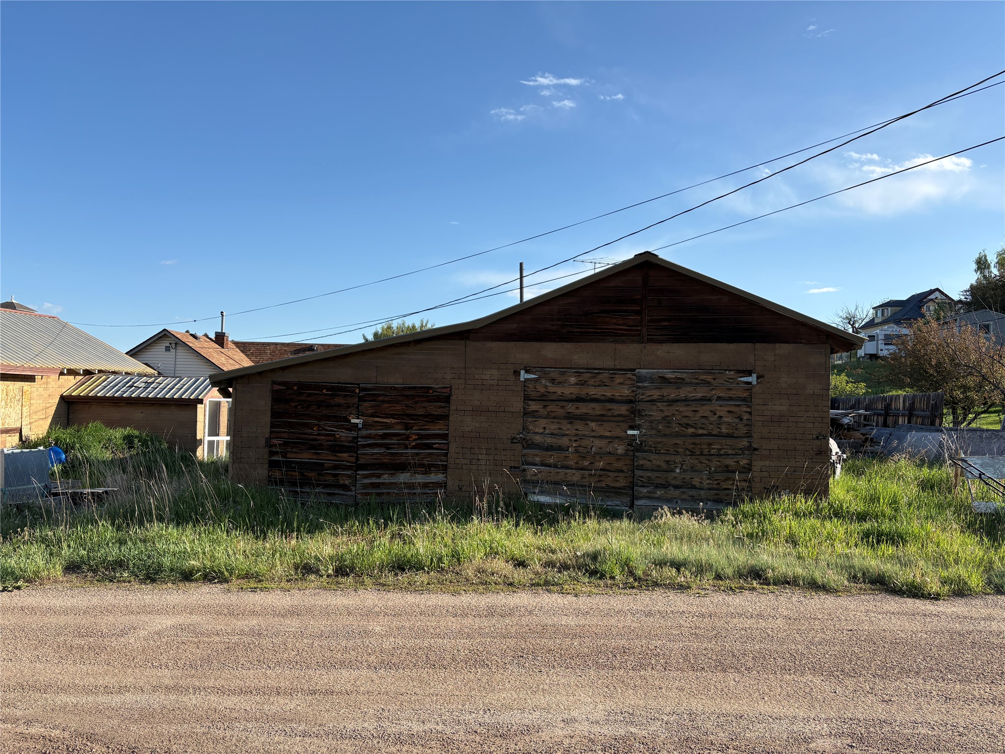 109 E Hickey Street E Property Photo 5