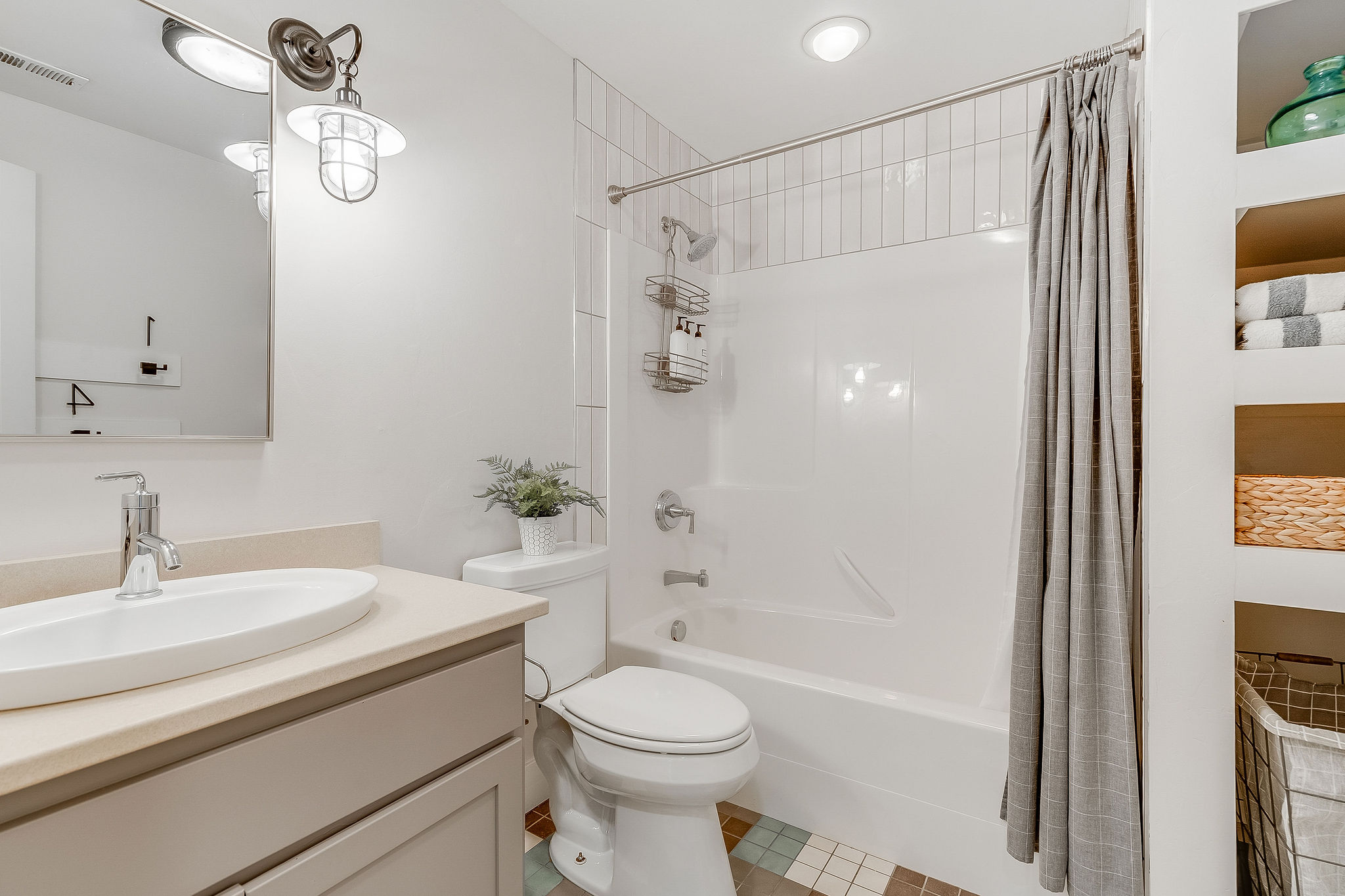 124 Parkridge Drive Property Photo 44