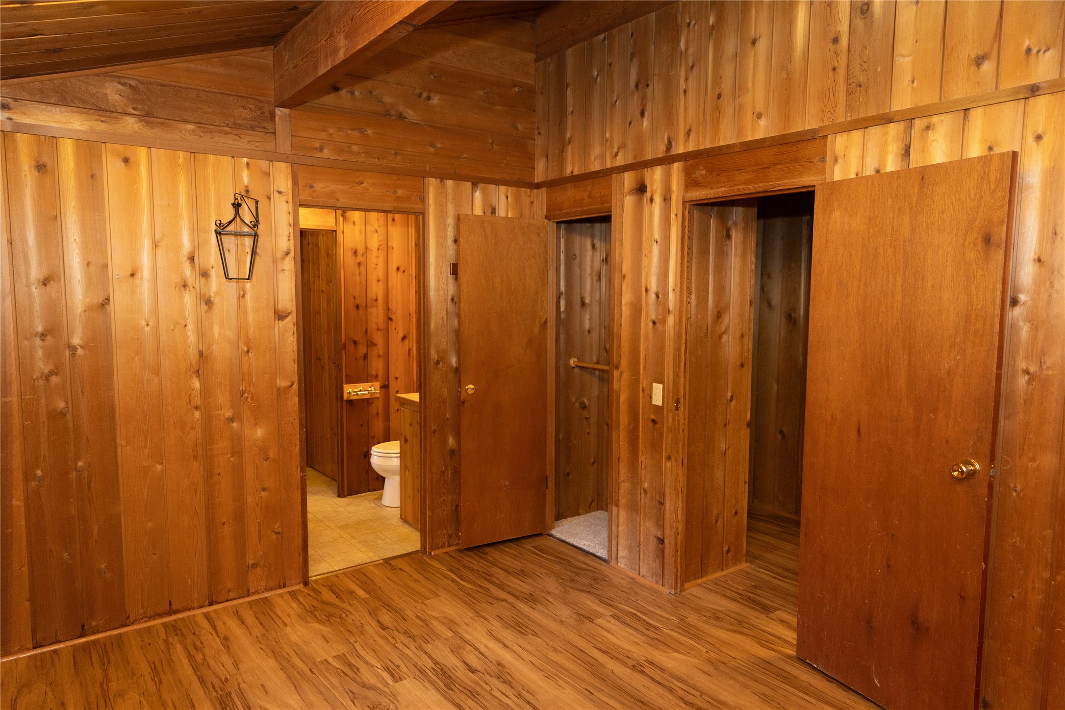 5671 Kootenai River Road Property Photo 9