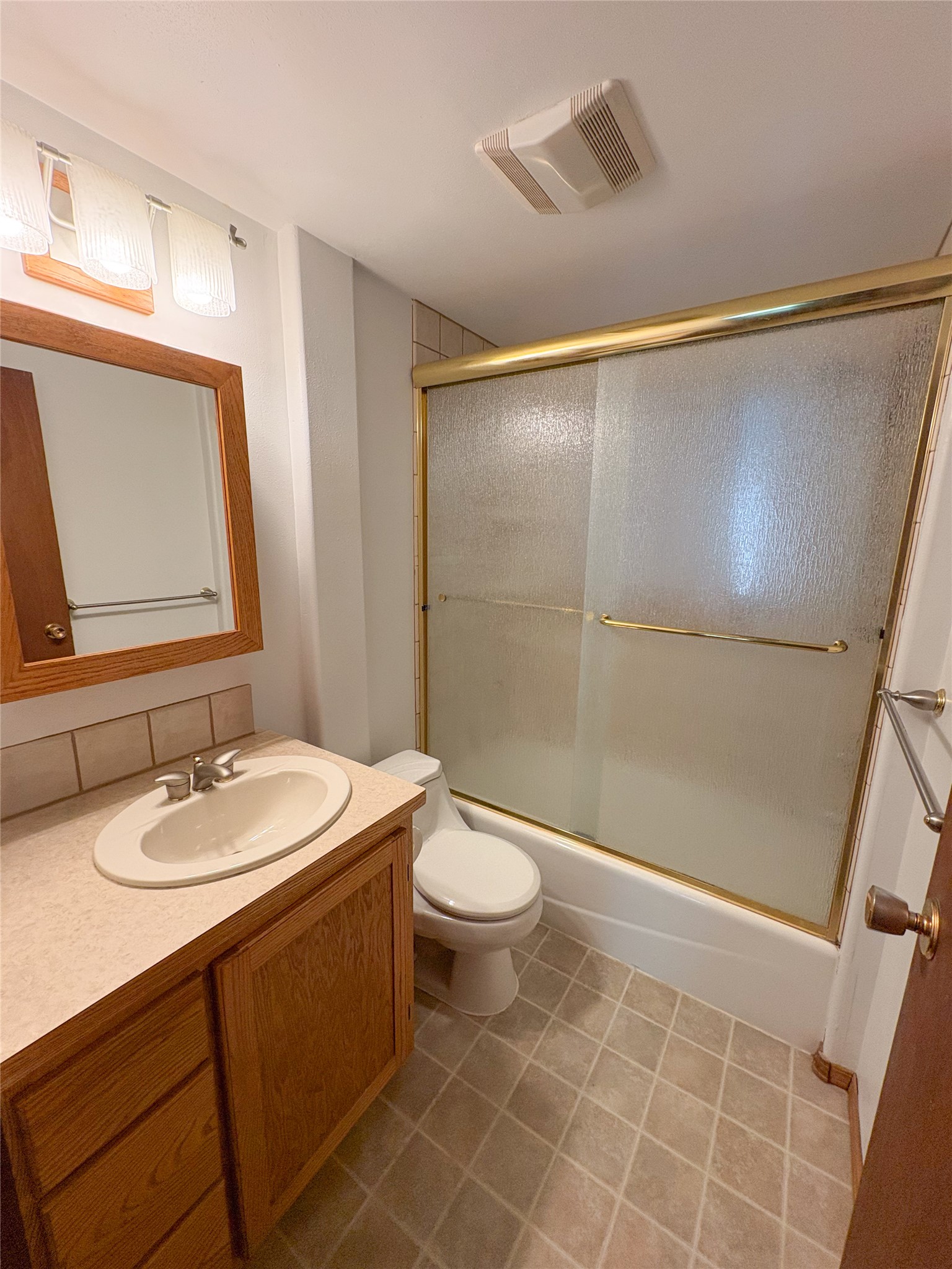 5671 Kootenai River Road Property Photo 13