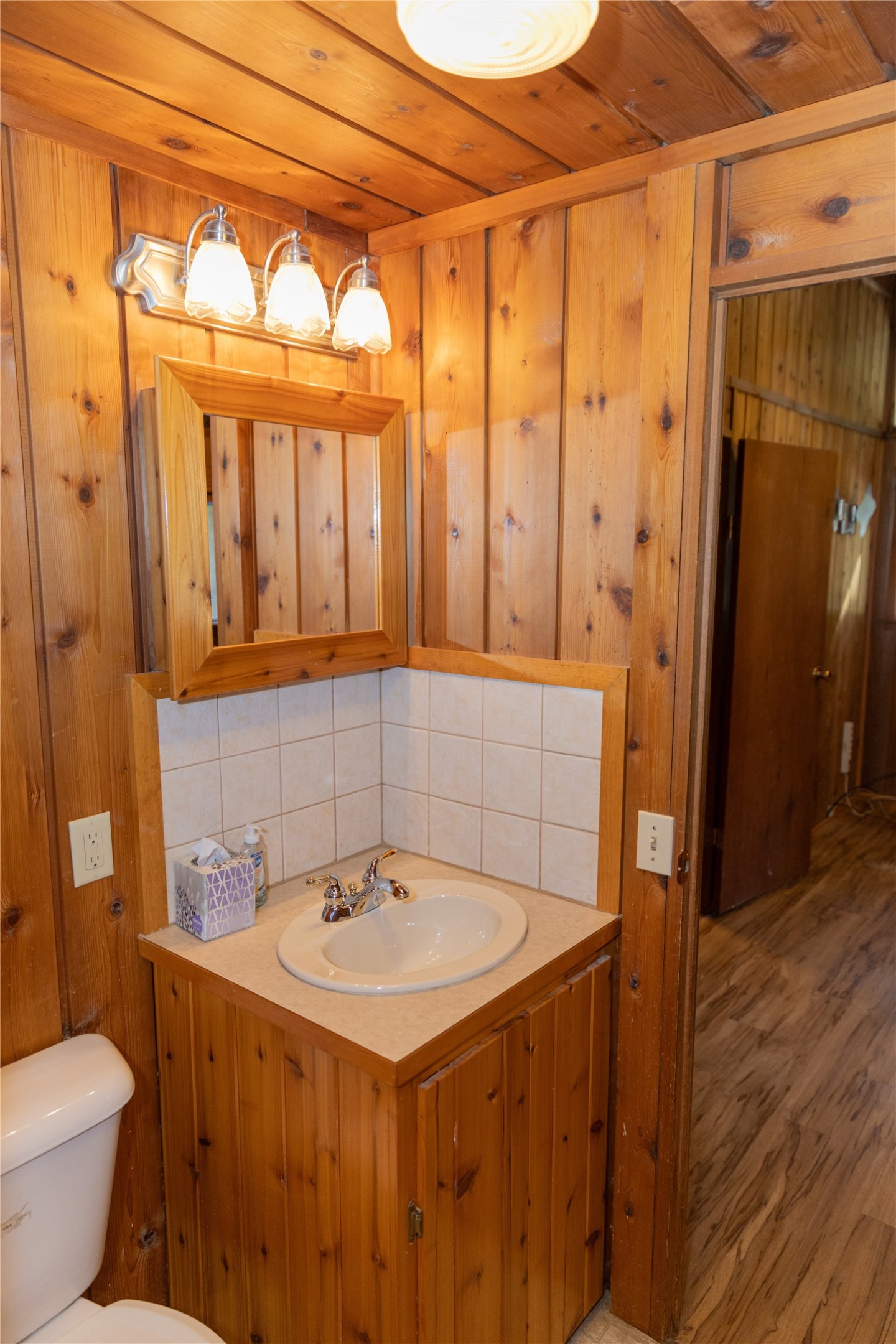 5671 Kootenai River Road Property Photo 19
