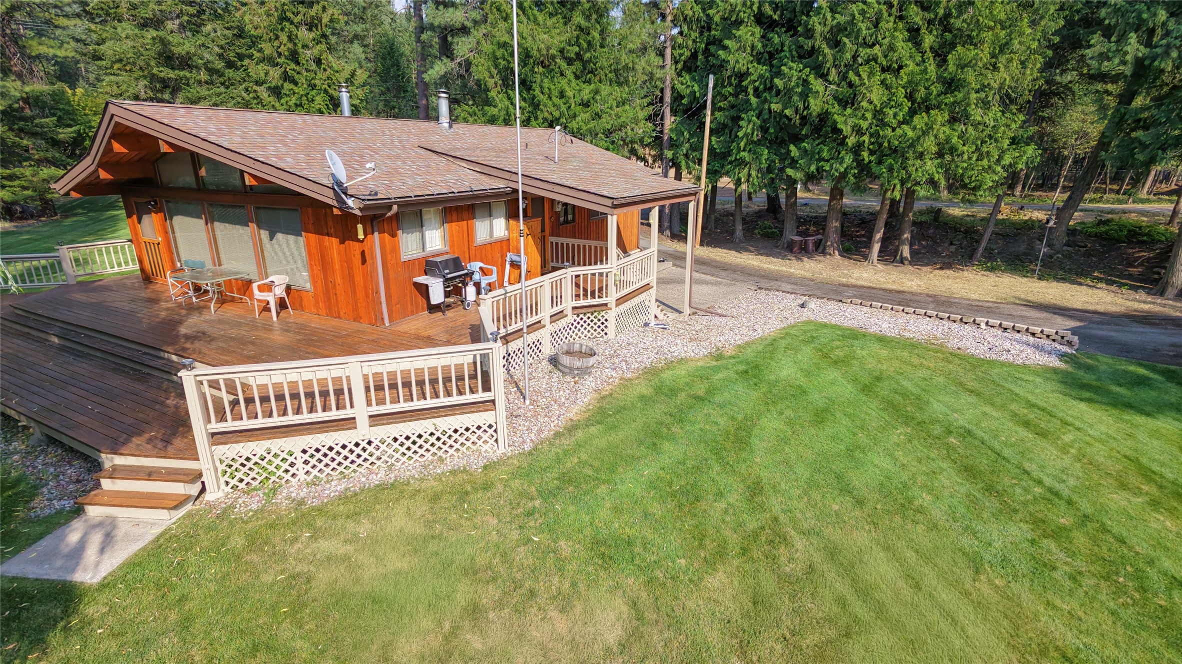 5671 Kootenai River Road Property Photo 25