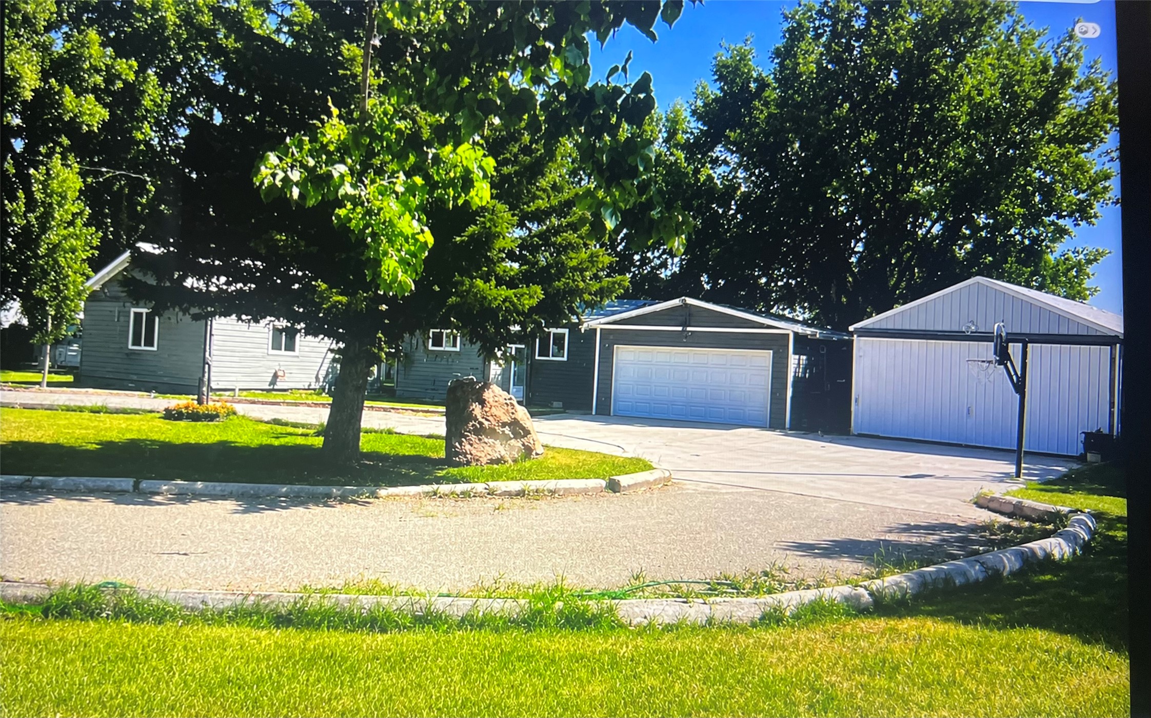 171 Edward Lane Property Photo 1