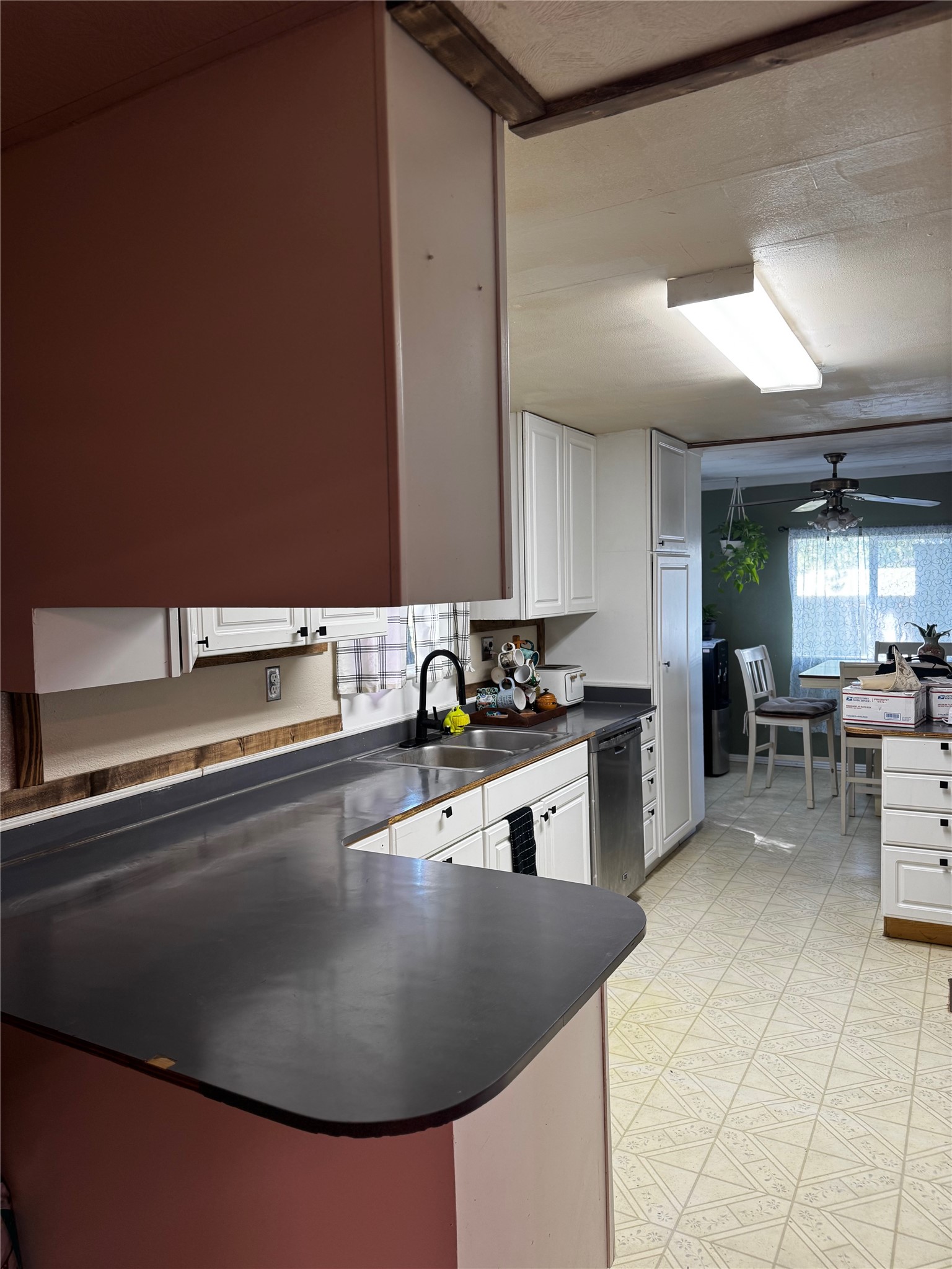 171 Edward Lane Property Photo 12