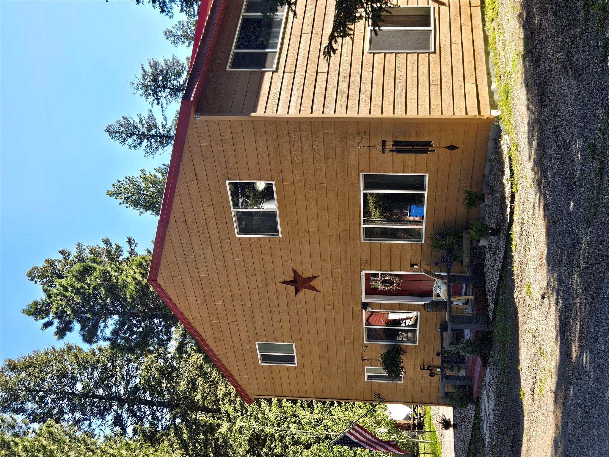229 3rd Avenue Property Photo 1