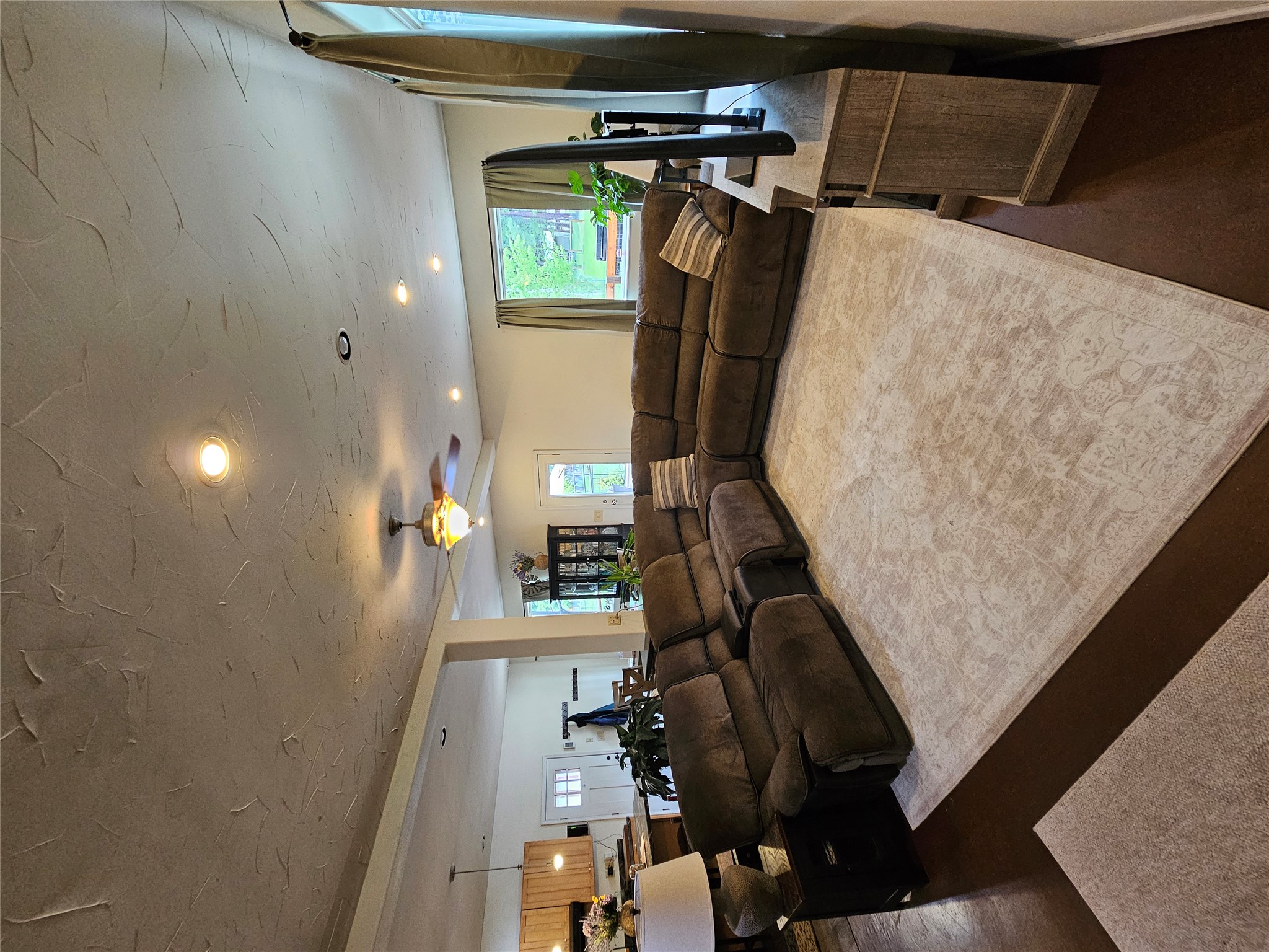 229 3rd Avenue Property Photo 13