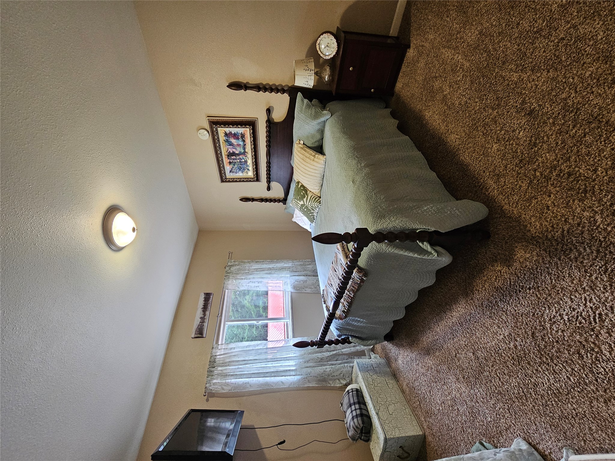 229 3rd Avenue Property Photo 26