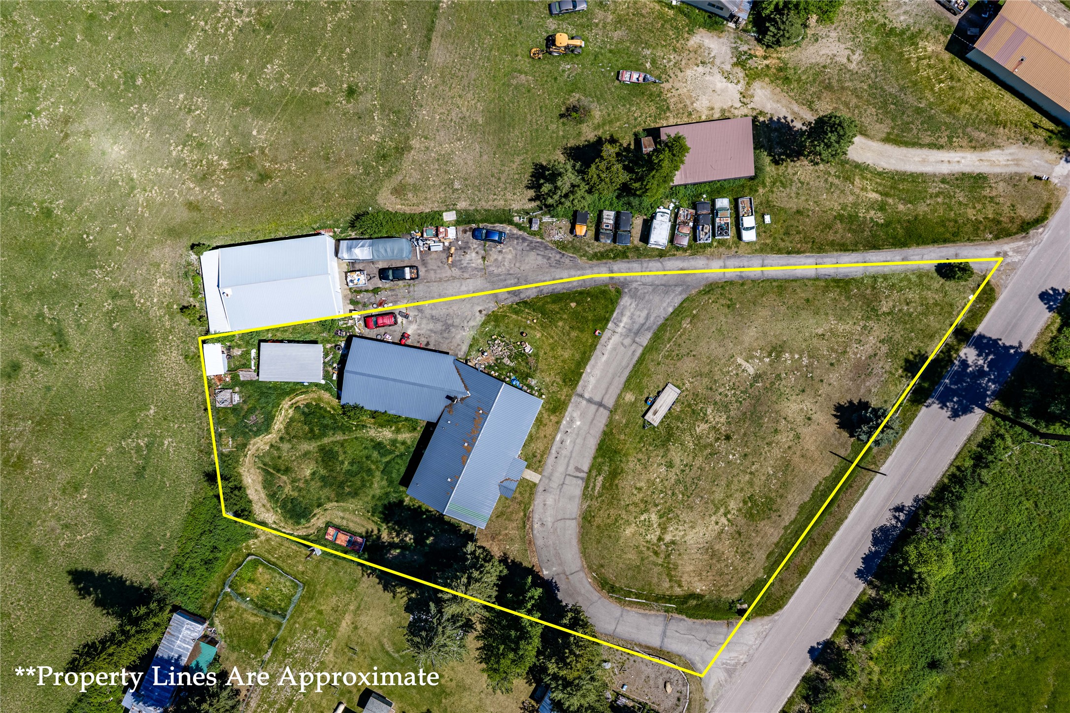 1064 Mullan Gulch Road Property Photo 3