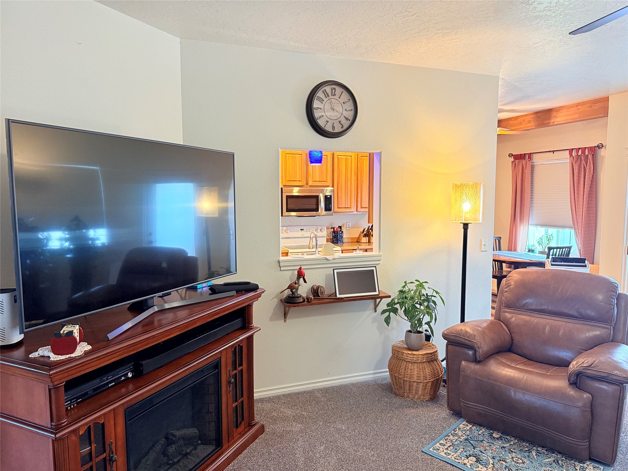 107 Winners Way Property Photo 13