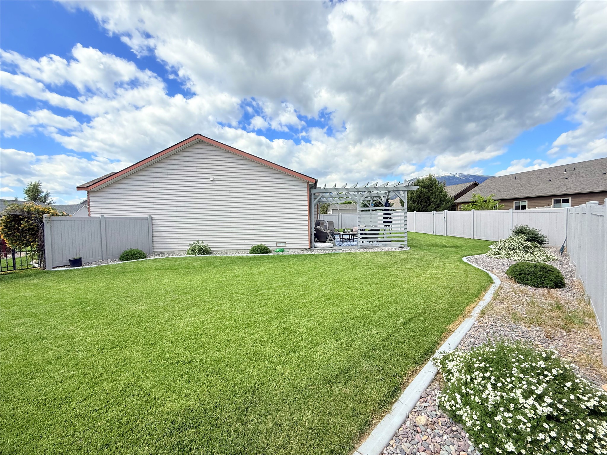 107 Winners Way Property Photo 42