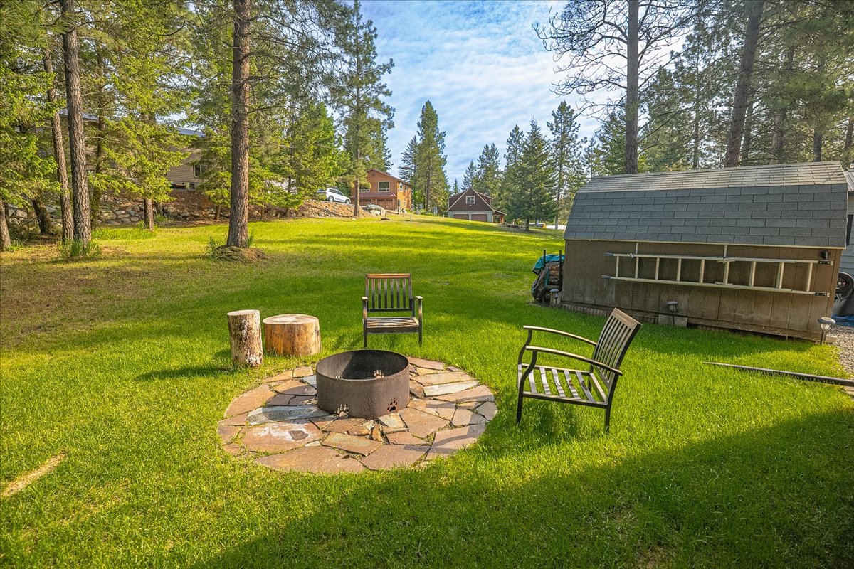 192 Kokanee Drive W Property Photo 21