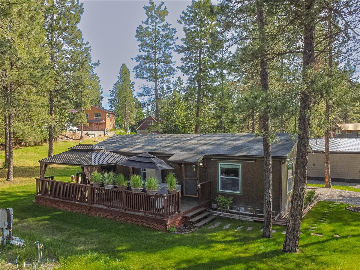 192 Kokanee Drive W Property Photo 47