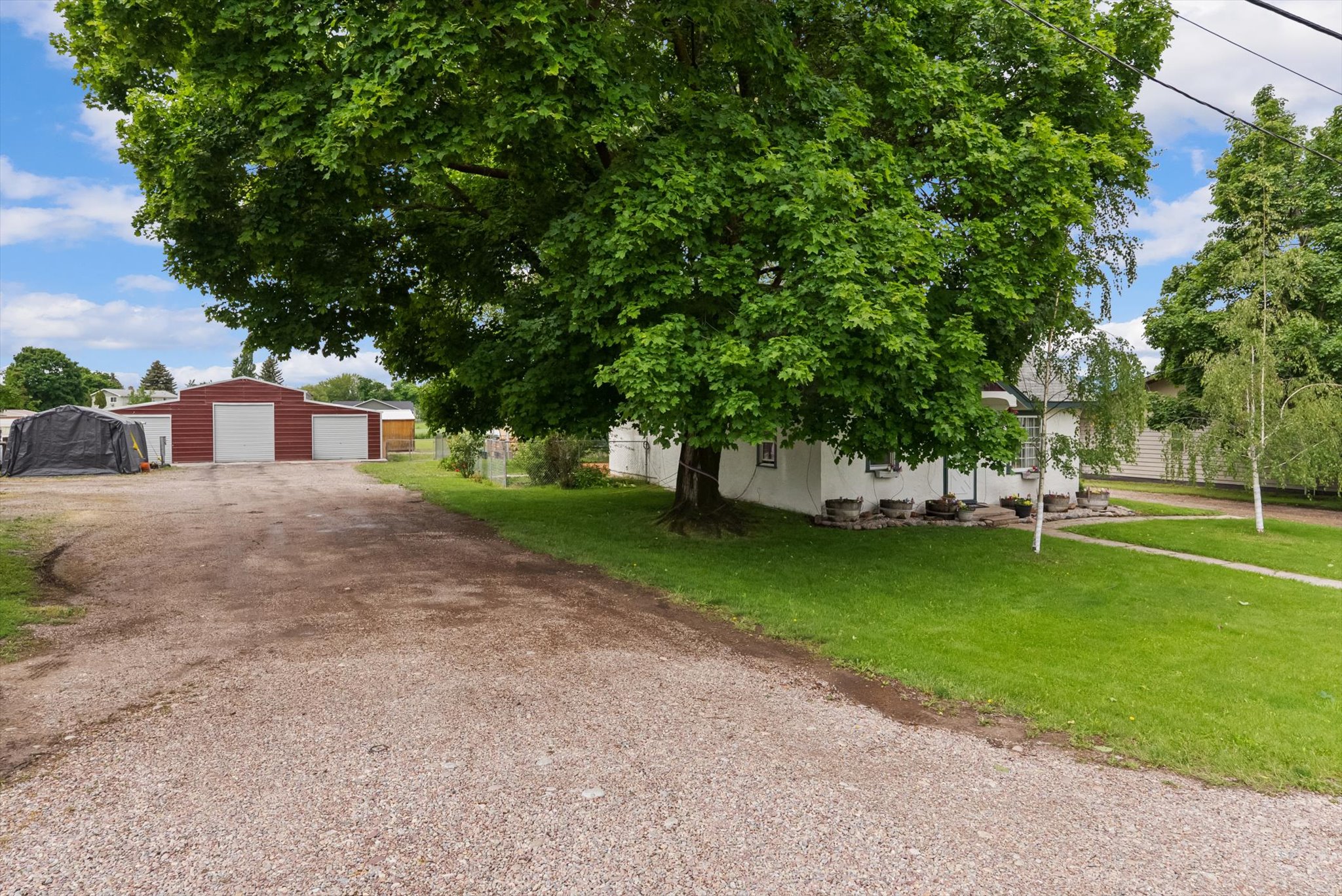 1410 5th Street E Property Photo 4