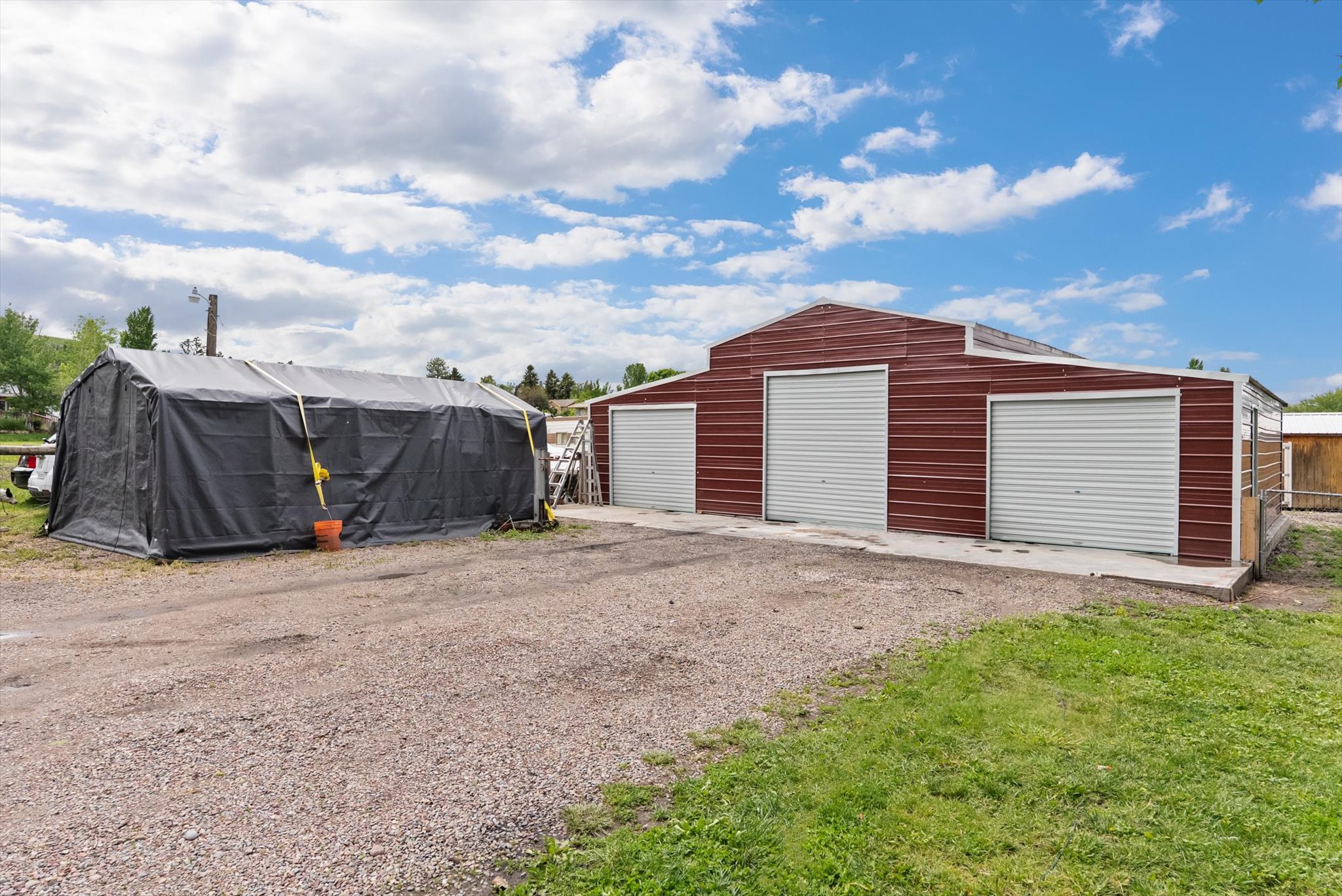 1410 5th Street E Property Photo 5