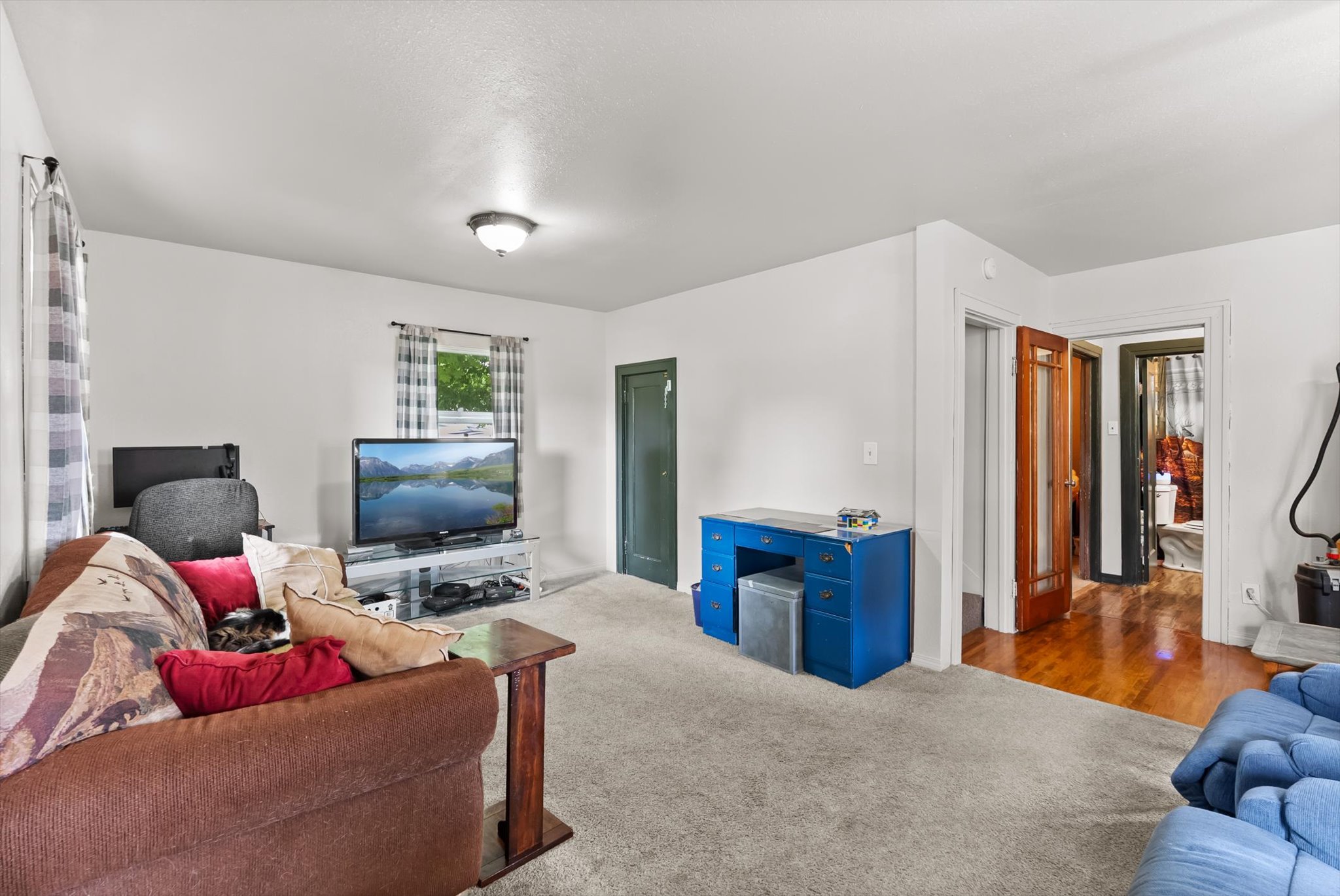 1410 5th Street E Property Photo 9