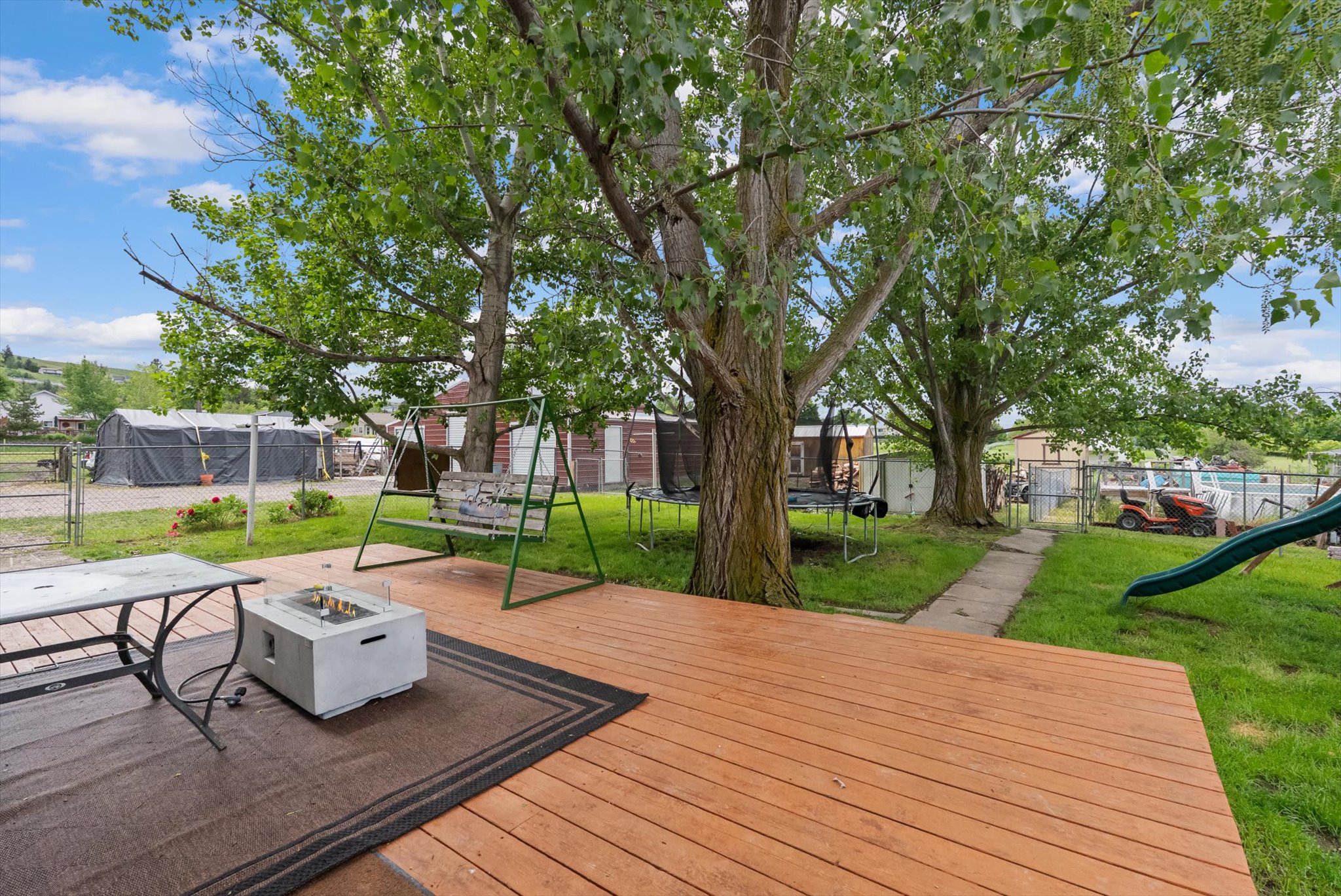 1410 5th Street E Property Photo 38