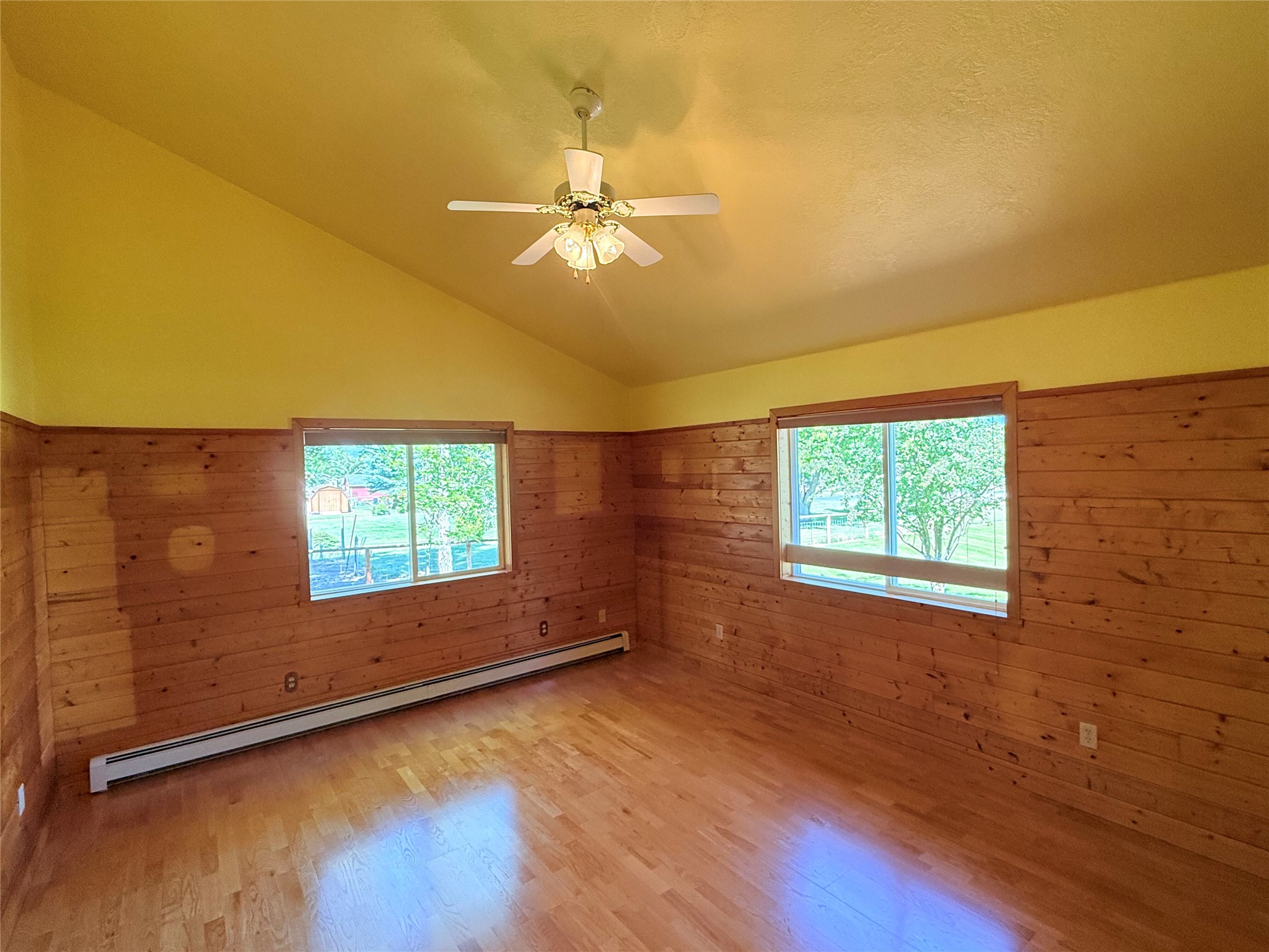 451 Powell Way Property Photo 14
