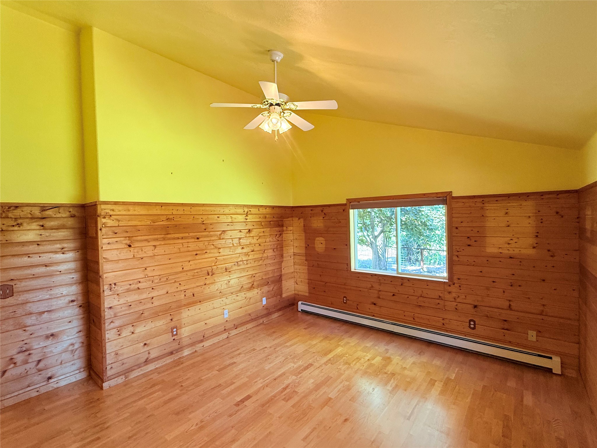 451 Powell Way Property Photo 15