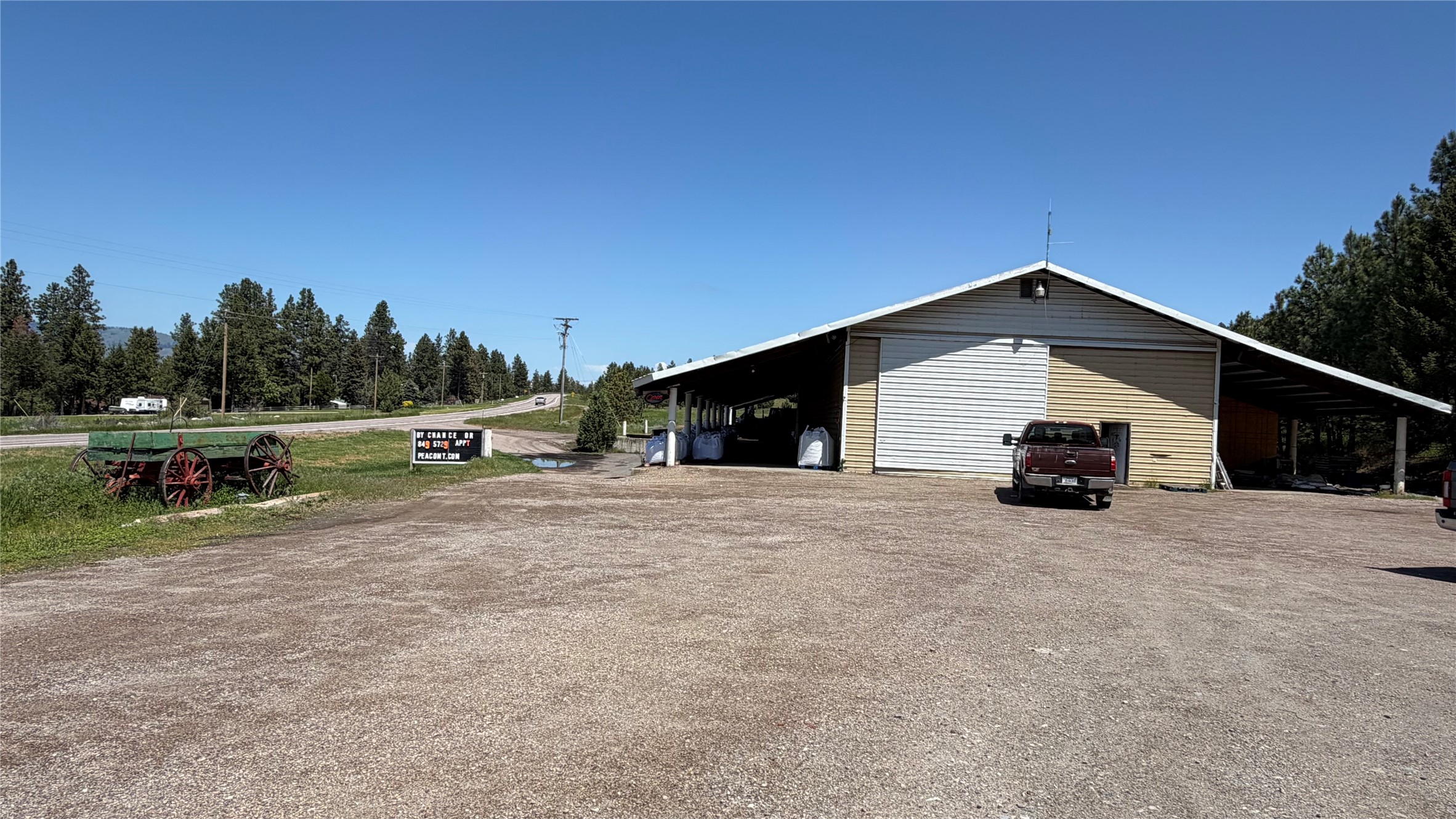 38261 Us Highway 93 Property Photo 5