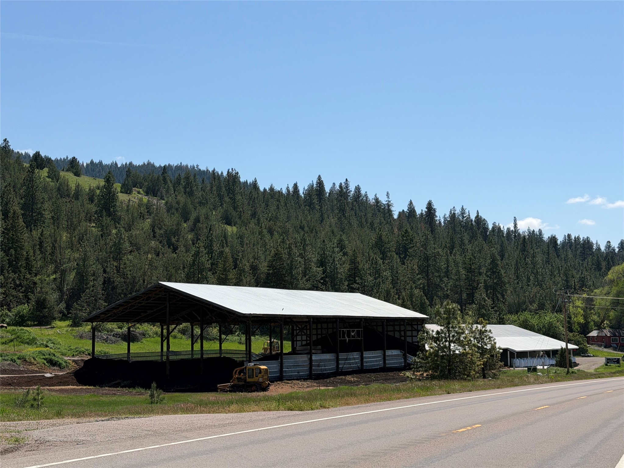 38261 Us Highway 93 Property Photo 41