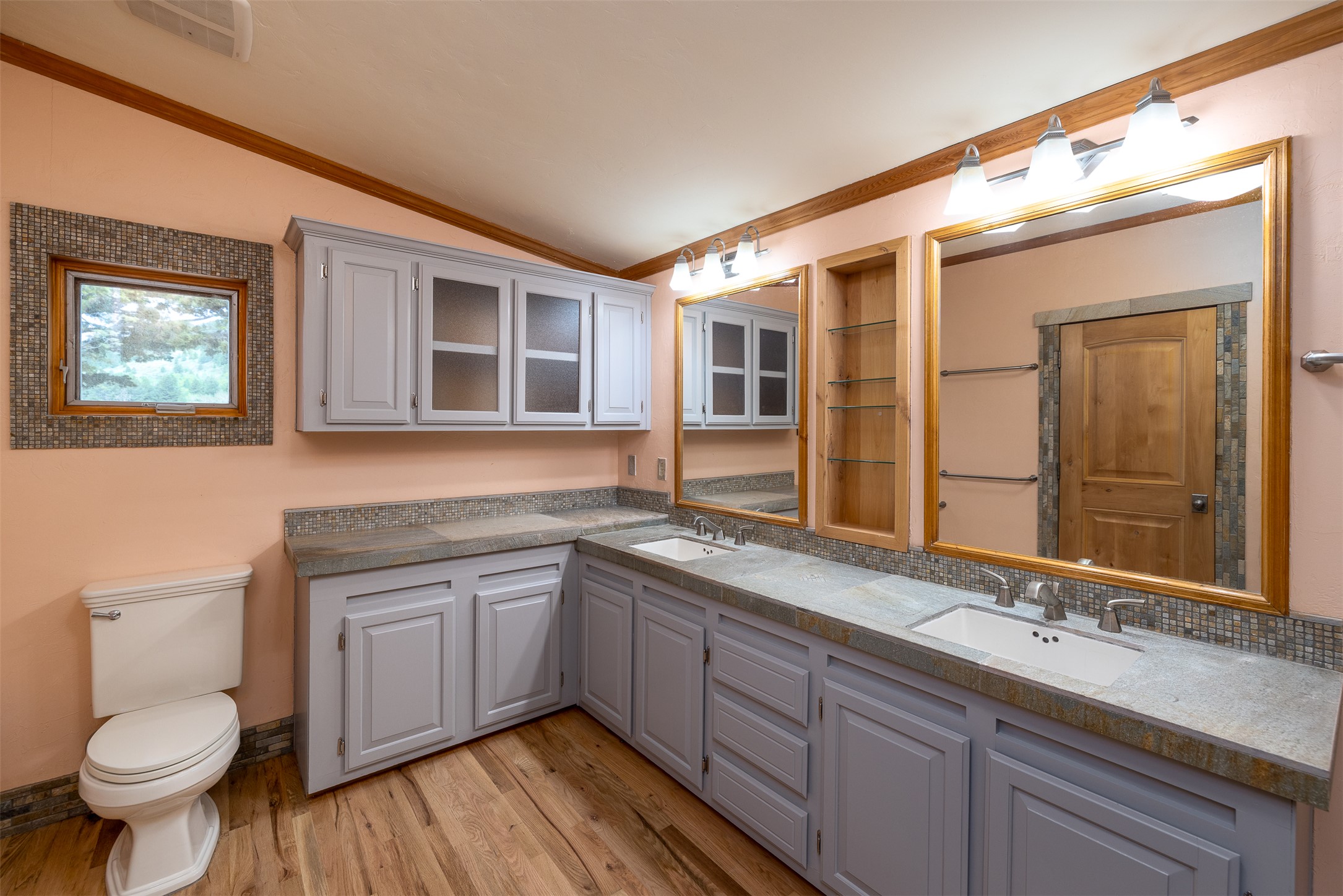3005 Woodchuck Road Property Photo 8