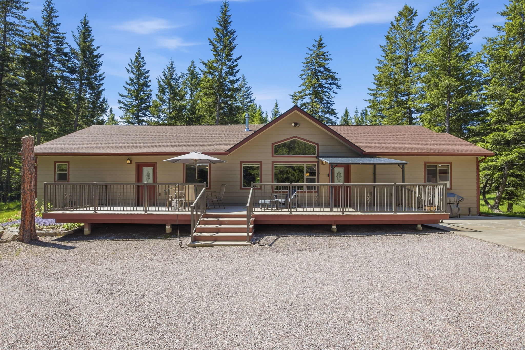 30123 Half Circle Way Property Photo 6
