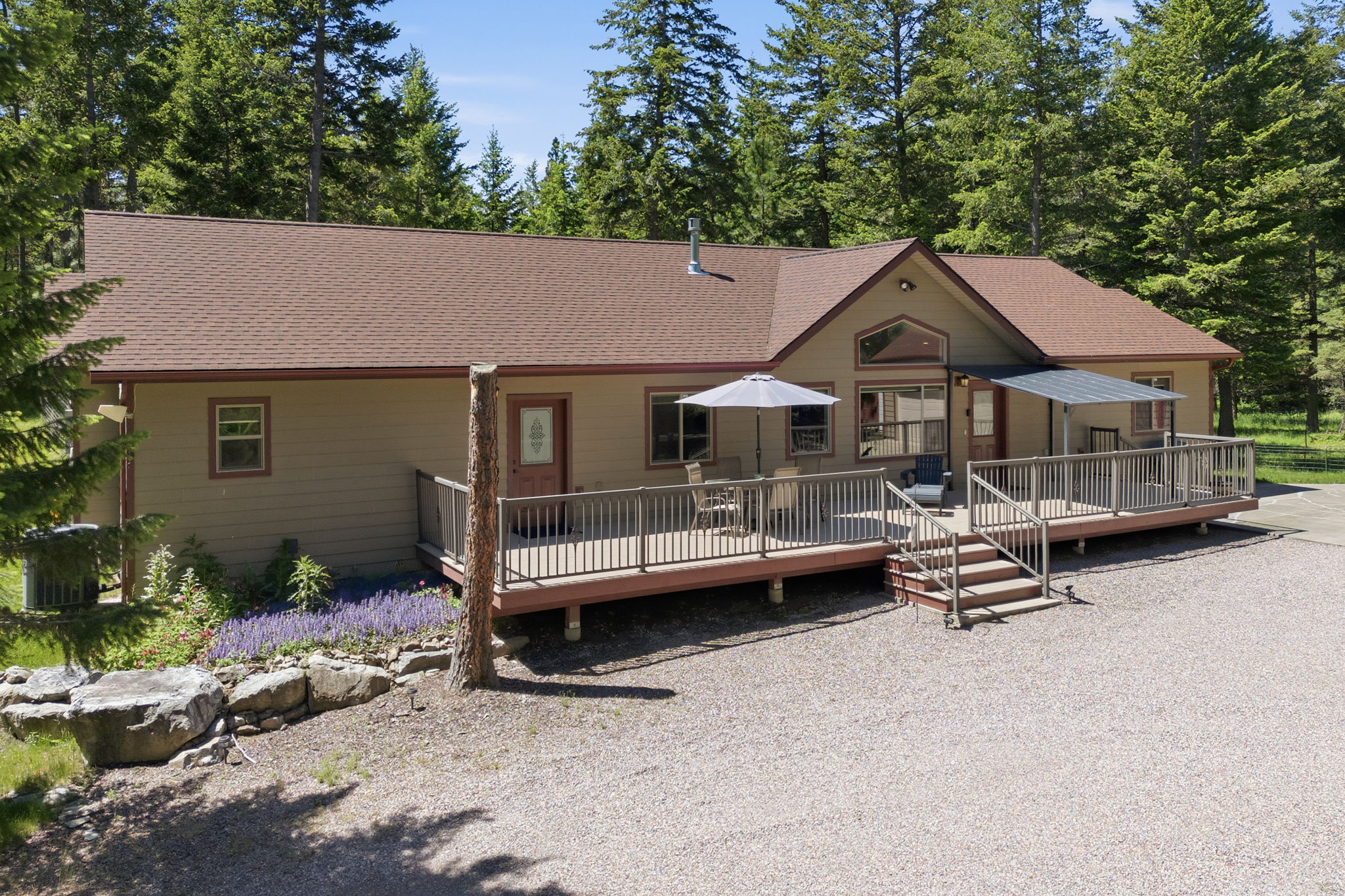 30123 Half Circle Way Property Photo 7