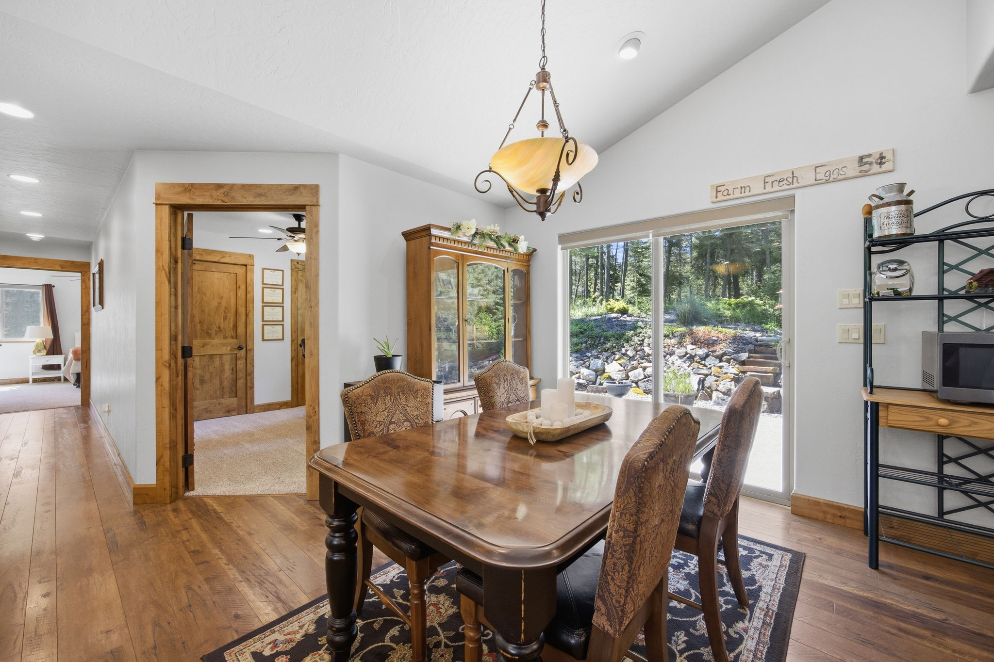 30123 Half Circle Way Property Photo 15