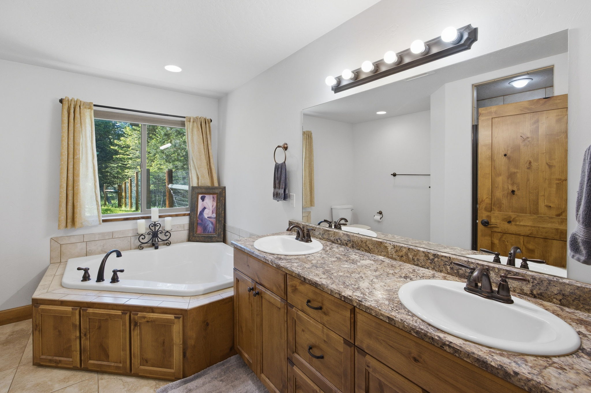 30123 Half Circle Way Property Photo 26