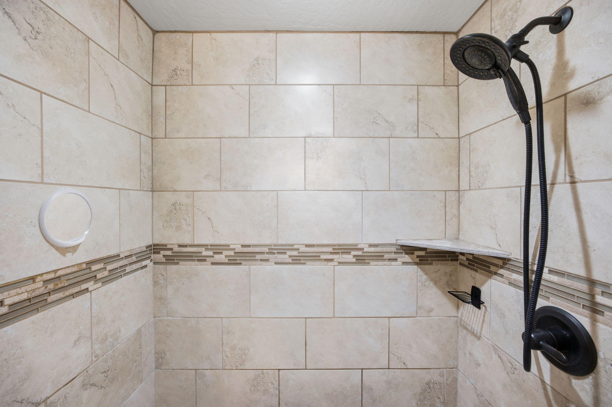 30123 Half Circle Way Property Photo 28