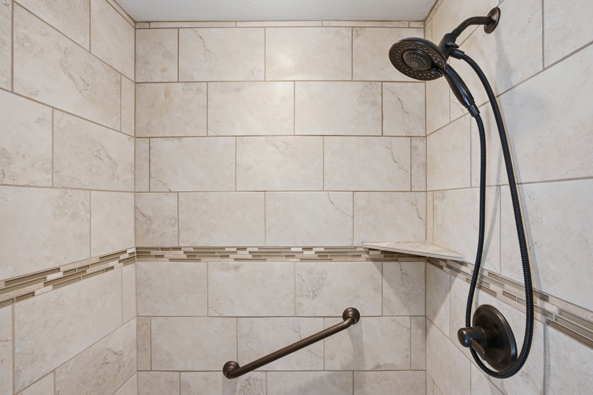 30123 Half Circle Way Property Photo 33