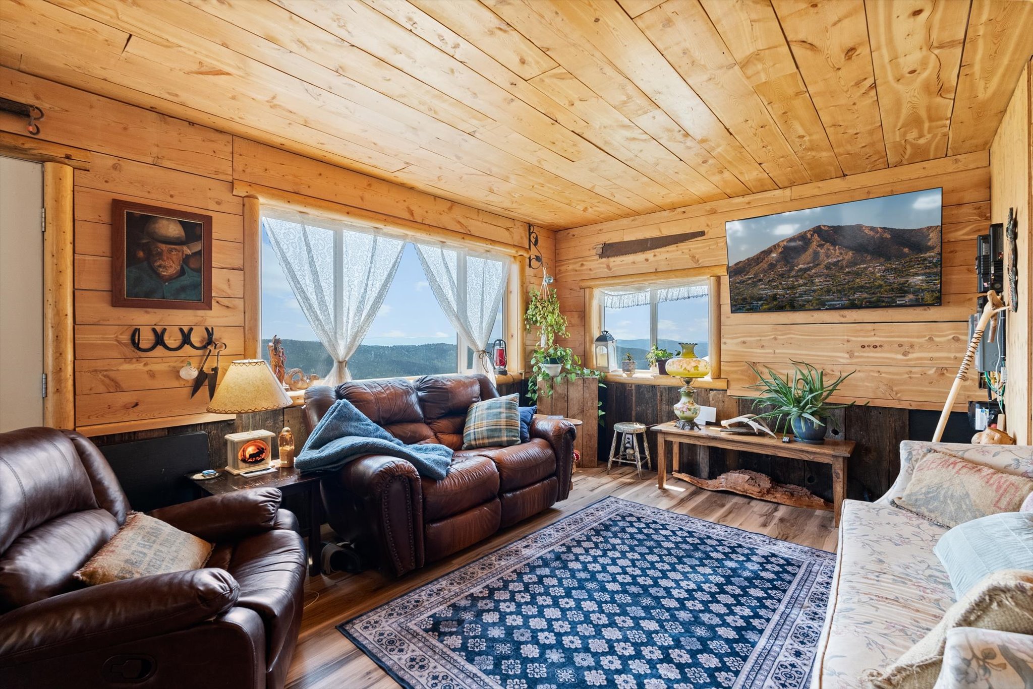 3858 Westridge Road Property Photo 7